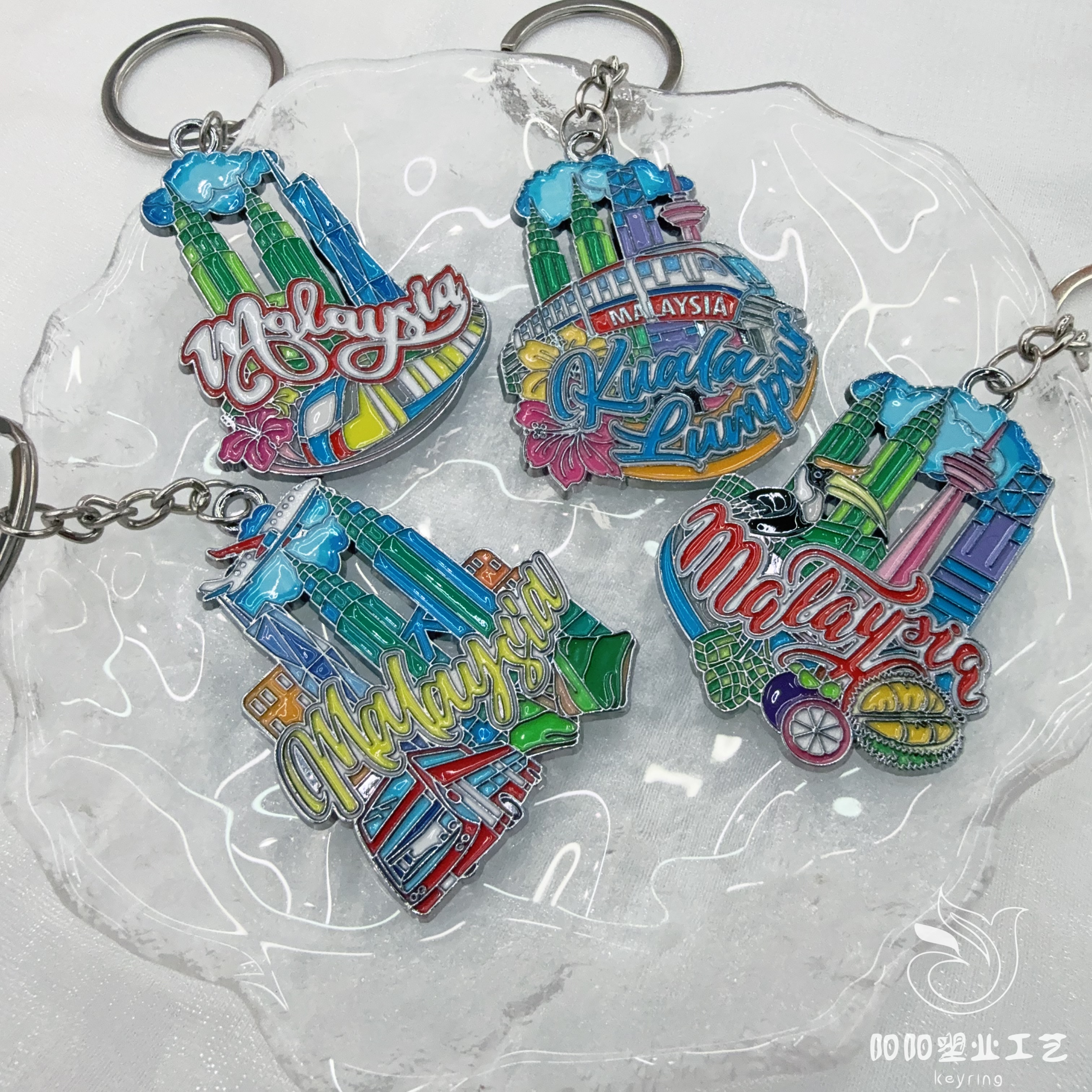 Llavero de metal atracciones de la ciudad IP wentron/logotipo de la empresa llavero regalo pintura a la plancha esmalte color personalizado recuerdos turísticos alemanes copa del mundo mijo región 6 details Picture