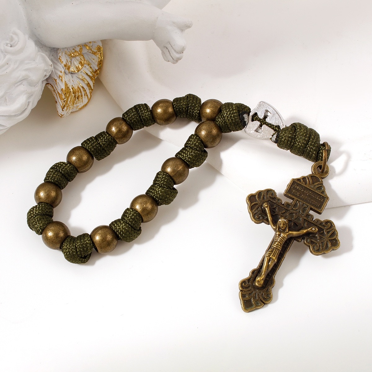 Cross-border e-commerce cross hand-woven rope bracelets, car pendants, ROSARY rosary beads, bracelets and jewelry are exclusively available for wholesale Specification image