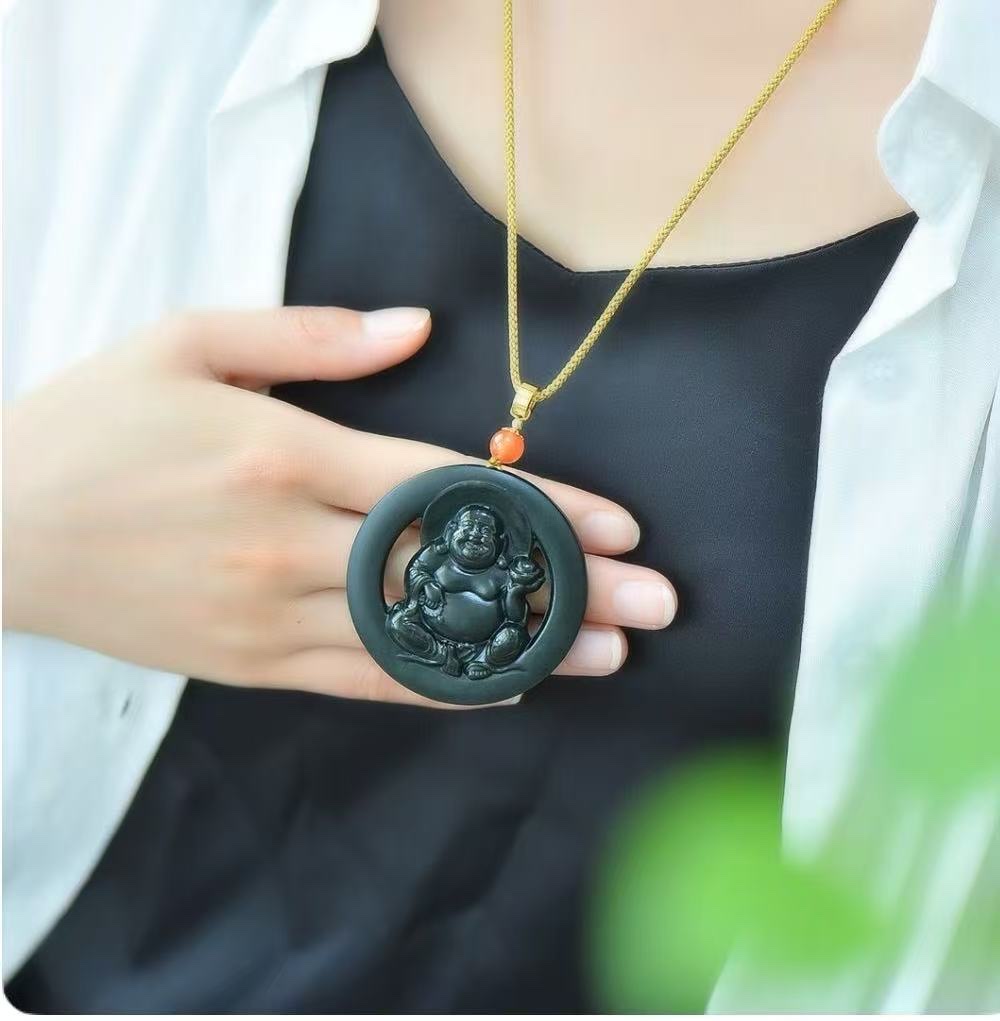 Natural old material Hetian jade black jade Maitreya Buddha jade pendant for safety, fashionable pendant for men and women, high-end gift jade pendant Application Scenario