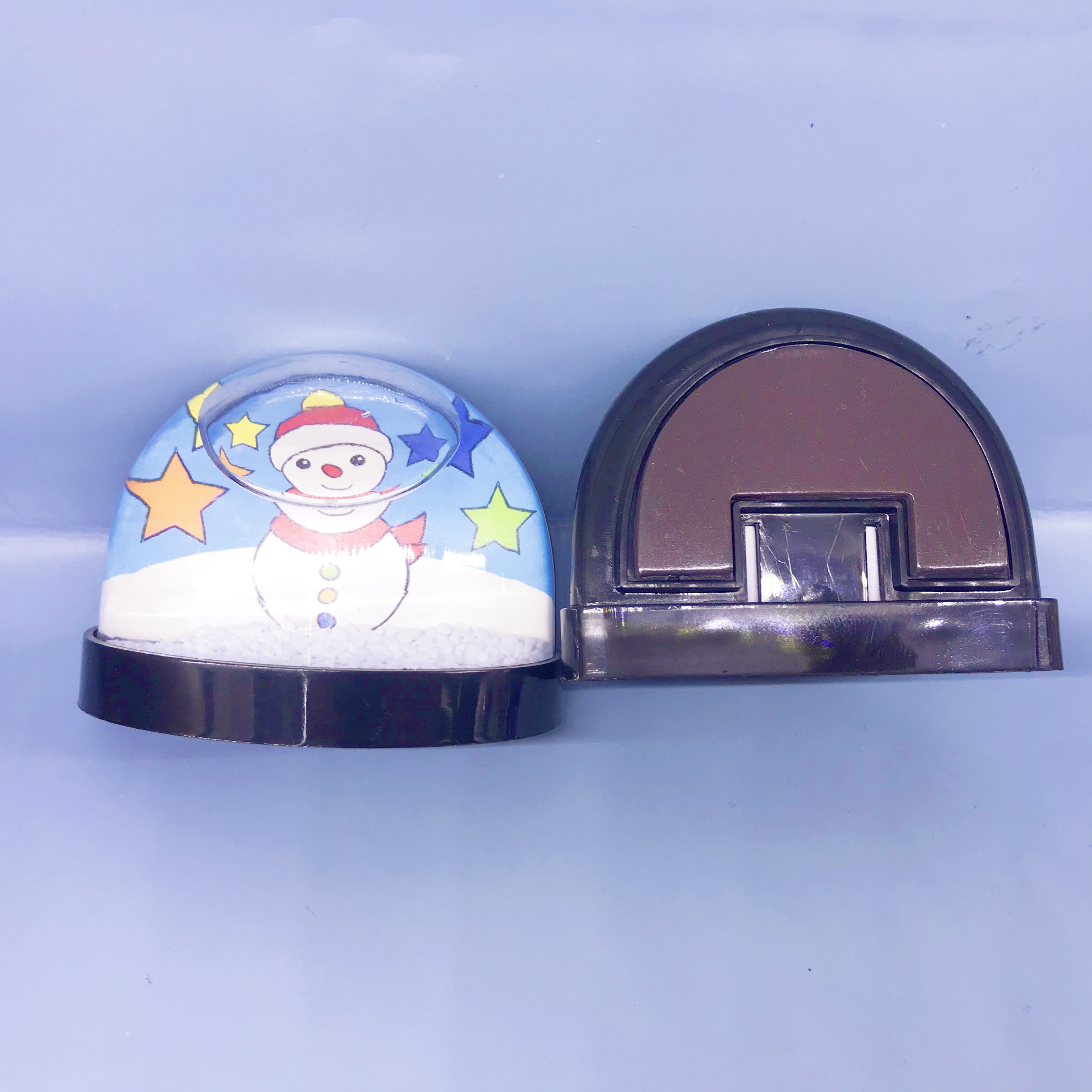 Original manufacturer of European-style custom semi-circular acrylic fridge magnets with liquid photo glitter and magnets Item Picture