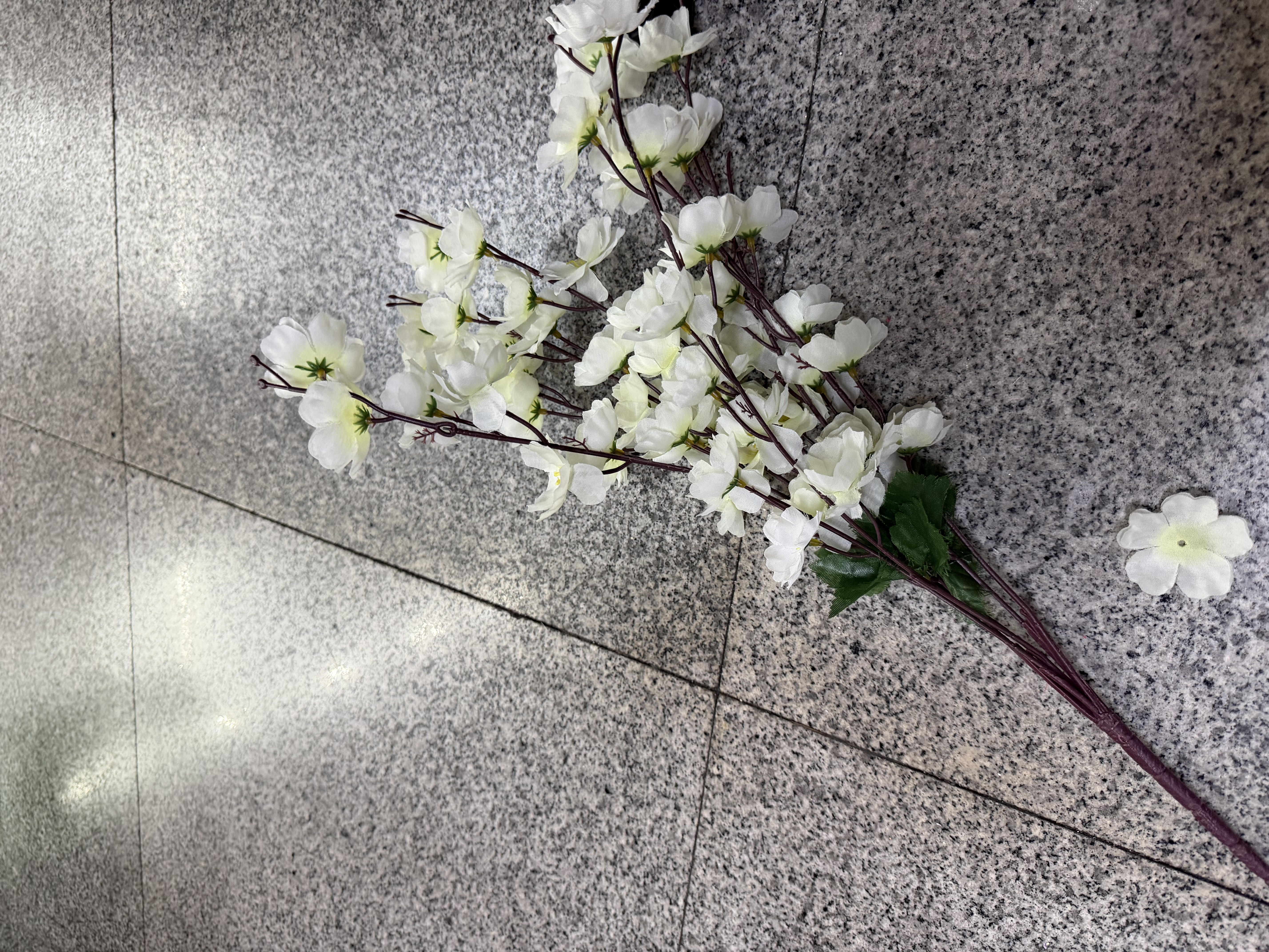 国外墓碑仿真花清明花假花小摆件家居装饰摆设仿真花