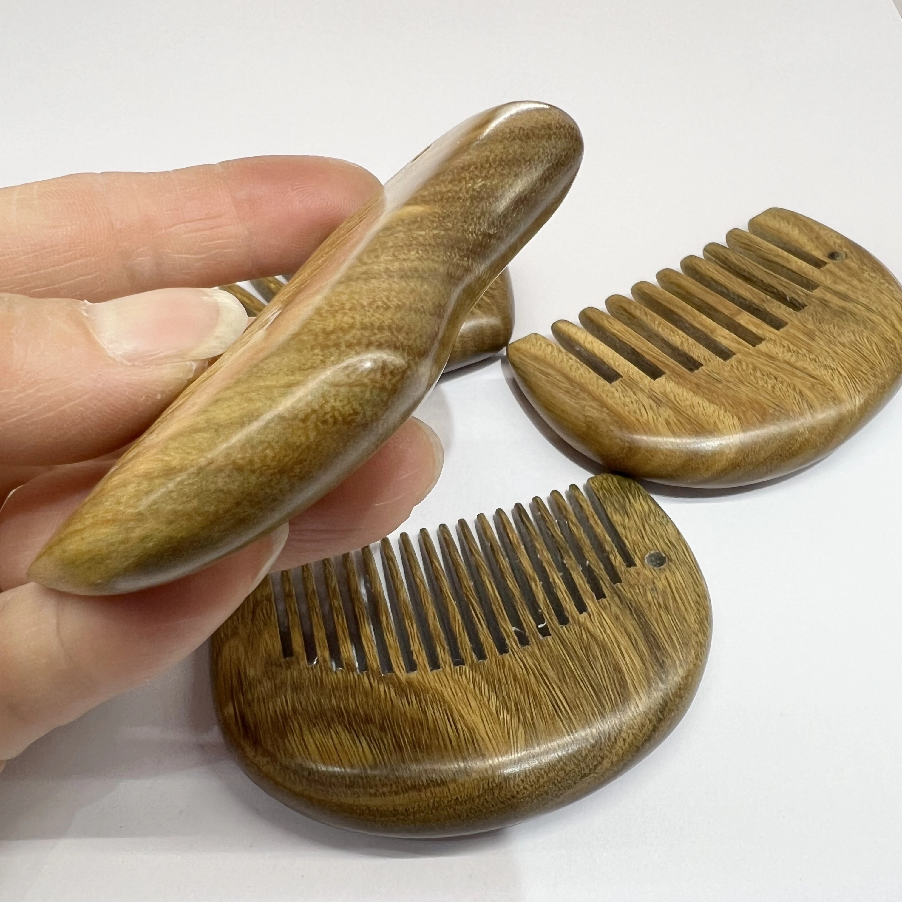Sandalwood air cushion hair washing comb, anti-static massage hair combing wonder comb, sandalwood comb detail image 10