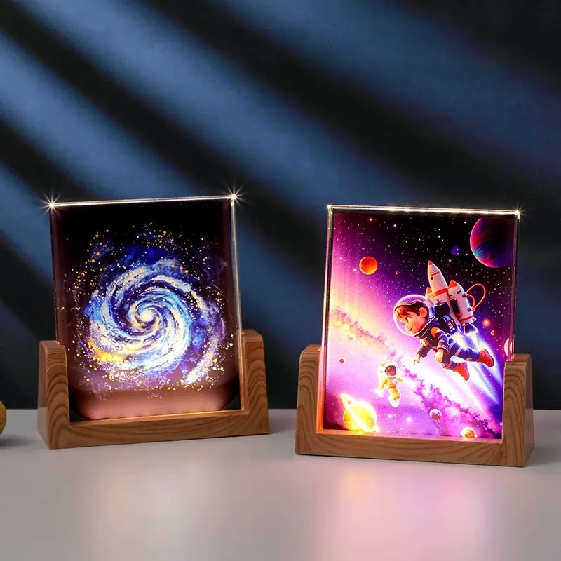 Uv-printed crystal photo frame, luminous night light, Marine animal template, home bedroom decorative light, creative gift glassware Application Scenario