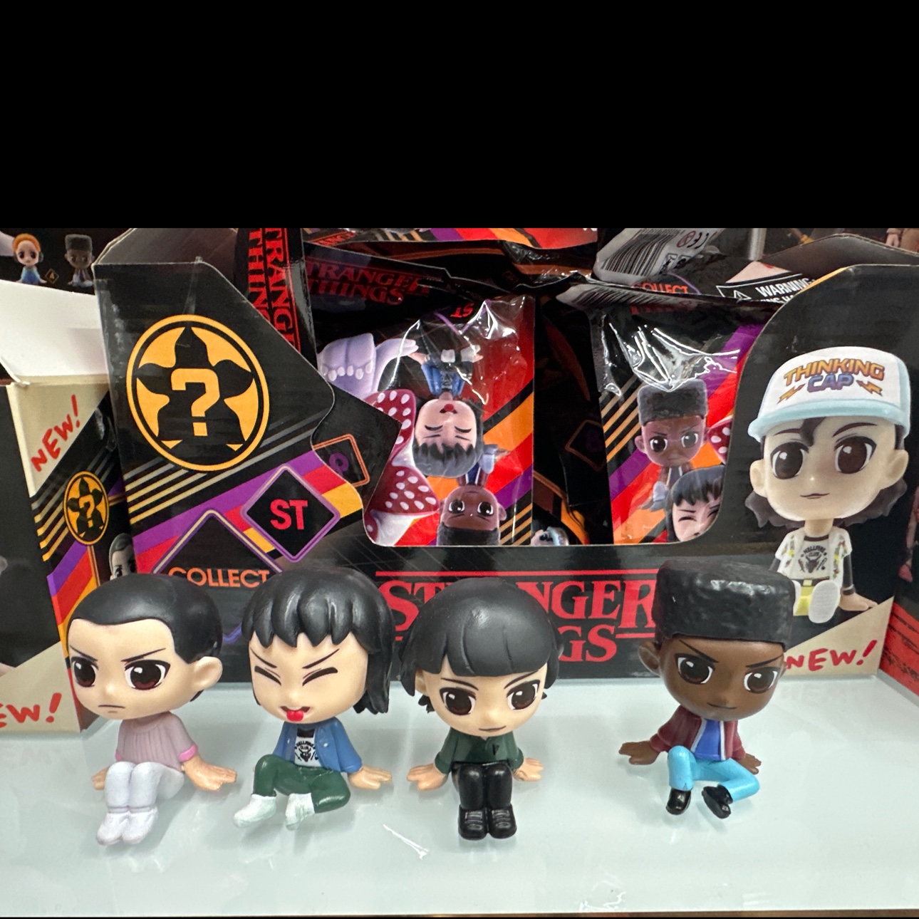 怪奇物语盲盒潮玩公仔摆件Q板人偶