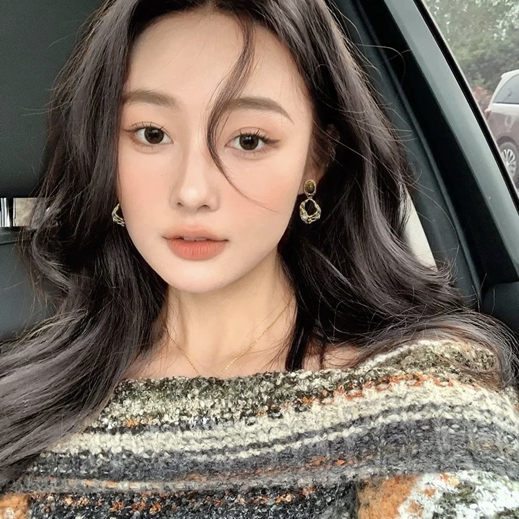 不规则金属耳夹女款新款美拉德小众气质秋冬耳饰 高级复古 full figure