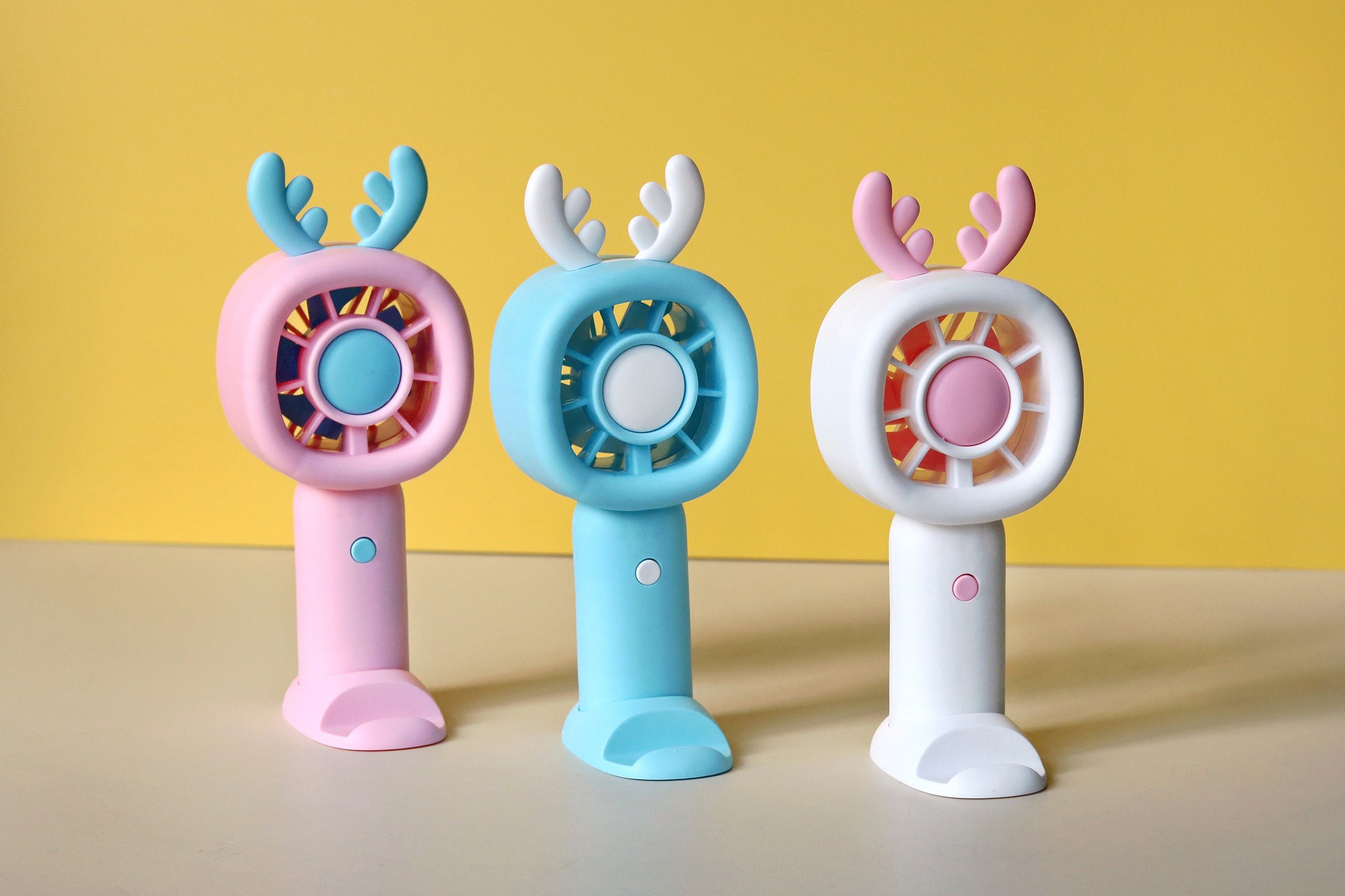 充电三档风力风扇摆摊玩具细节图