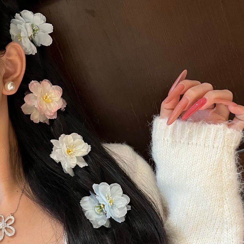 The sweet and ethereal atmosphere of spring is filled with cherry blossom clips, a forest-themed pure desire style, side clips, hair accessories, and versatile bangs clips Specification image
