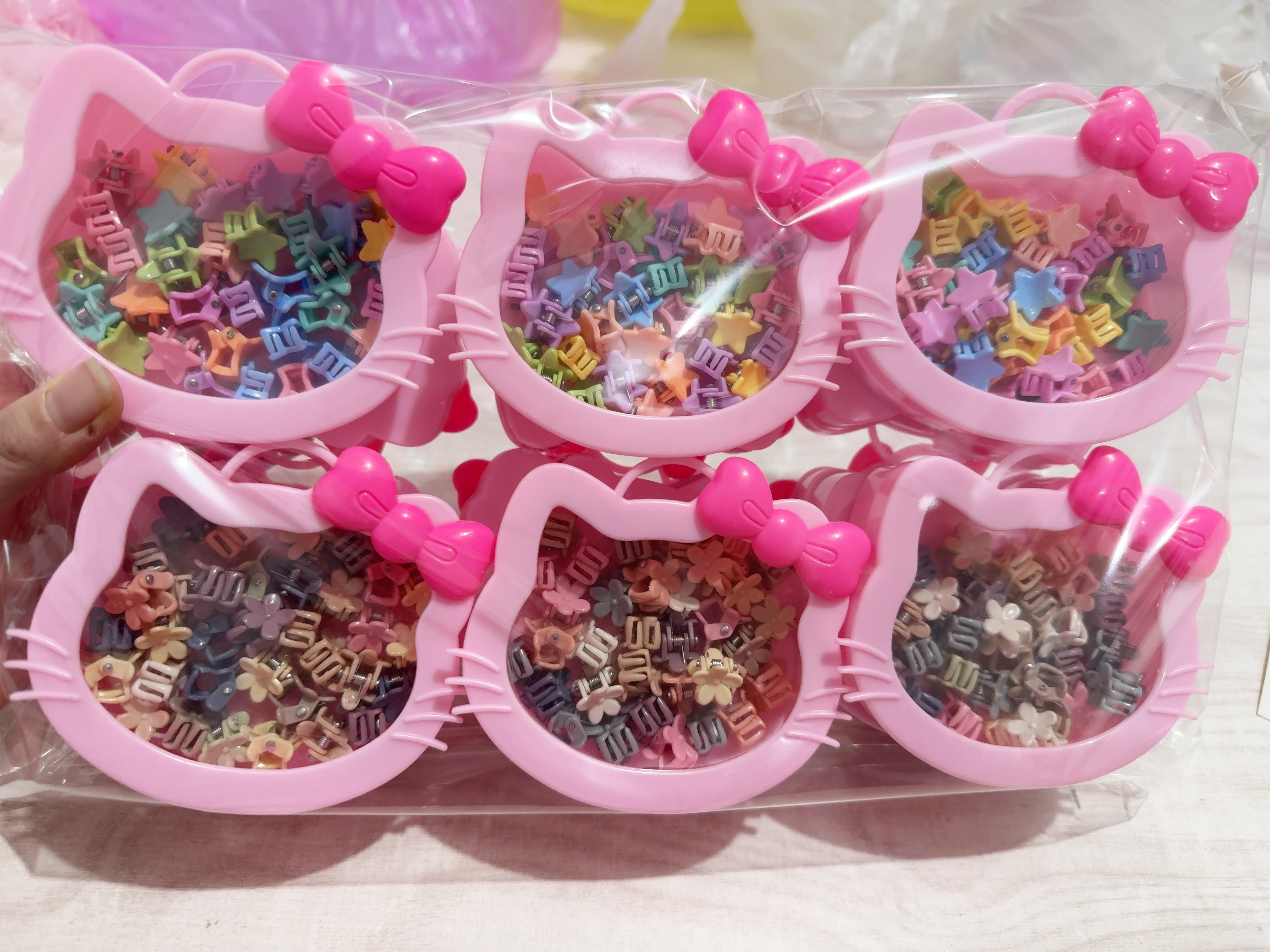 Acrylic children's gripper hair accessory, cute design, anti-slip fixed hair clip, flower cover, hair accessory, hair clip, gripper, acrylic children's hair clip detail image 11