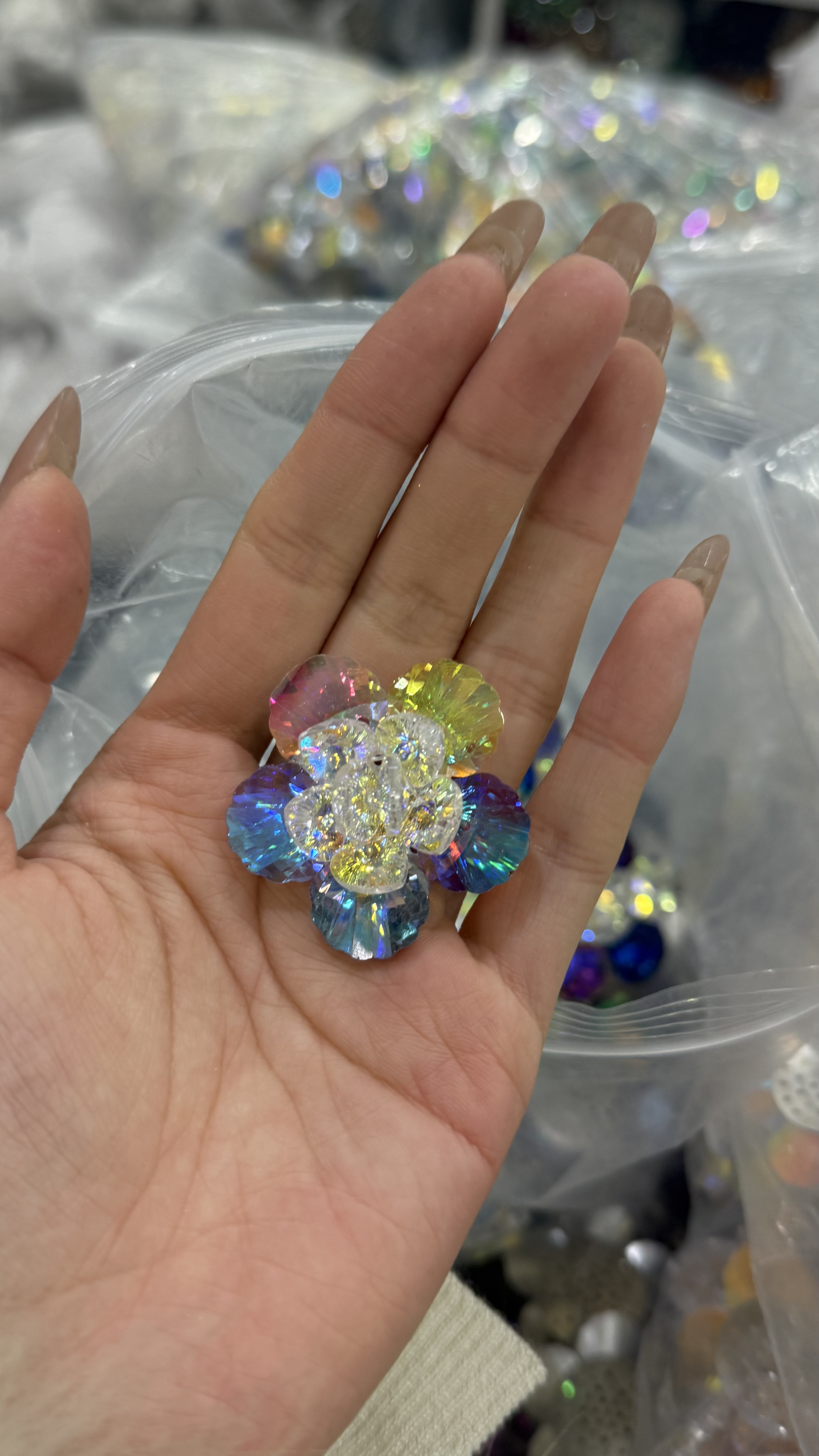 仿古琉璃珠玛瑙水晶散珠批发 琉璃花玻璃花手工编花白底实物图