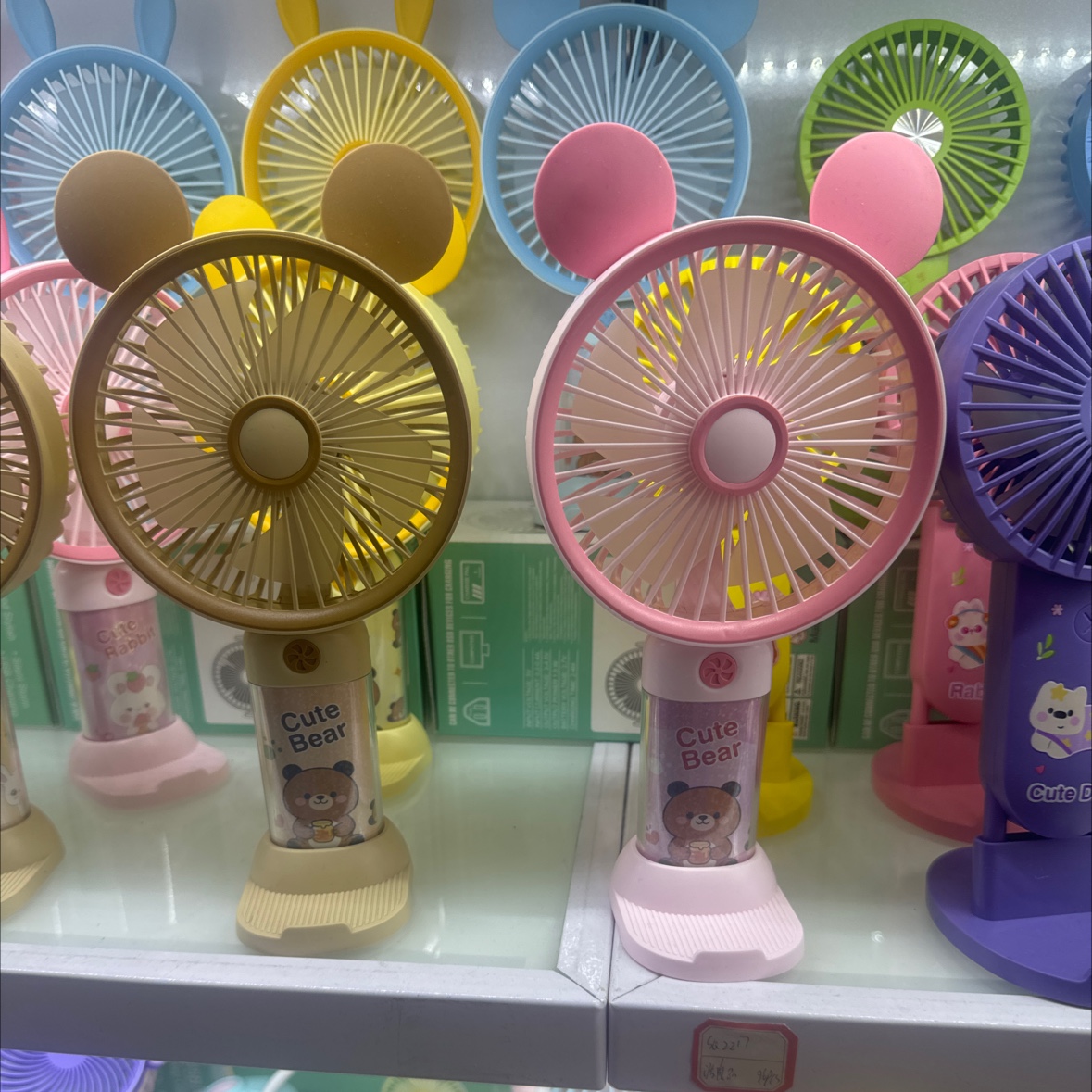 卡通手持小风扇，桌面小风扇，USB充电卡通风扇，手持便携可桌面