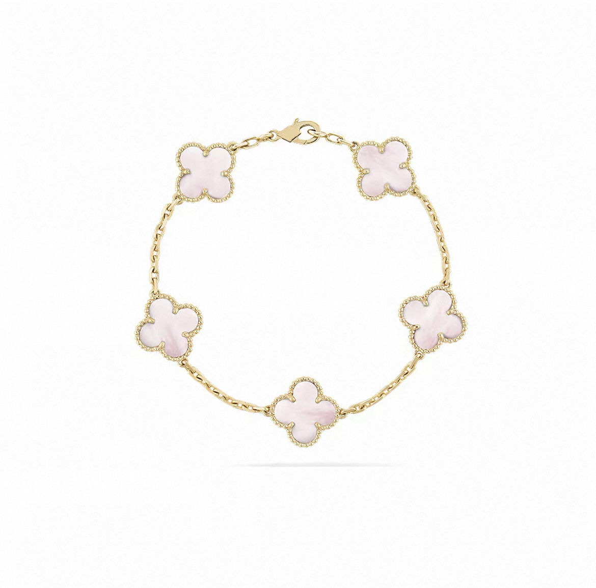 The high-end four-leaf clover five-flower hand features a woman's red chalcedony, white mother-of-pearl, laser-engraved full diamonds, and a man's stacked bracelet, exuding a touch of light luxury Application Scenario