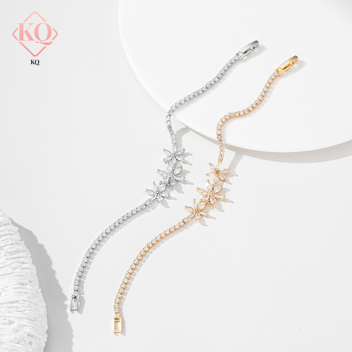 锆石铜微镶手链，经典时尚，女款不规则百搭手链