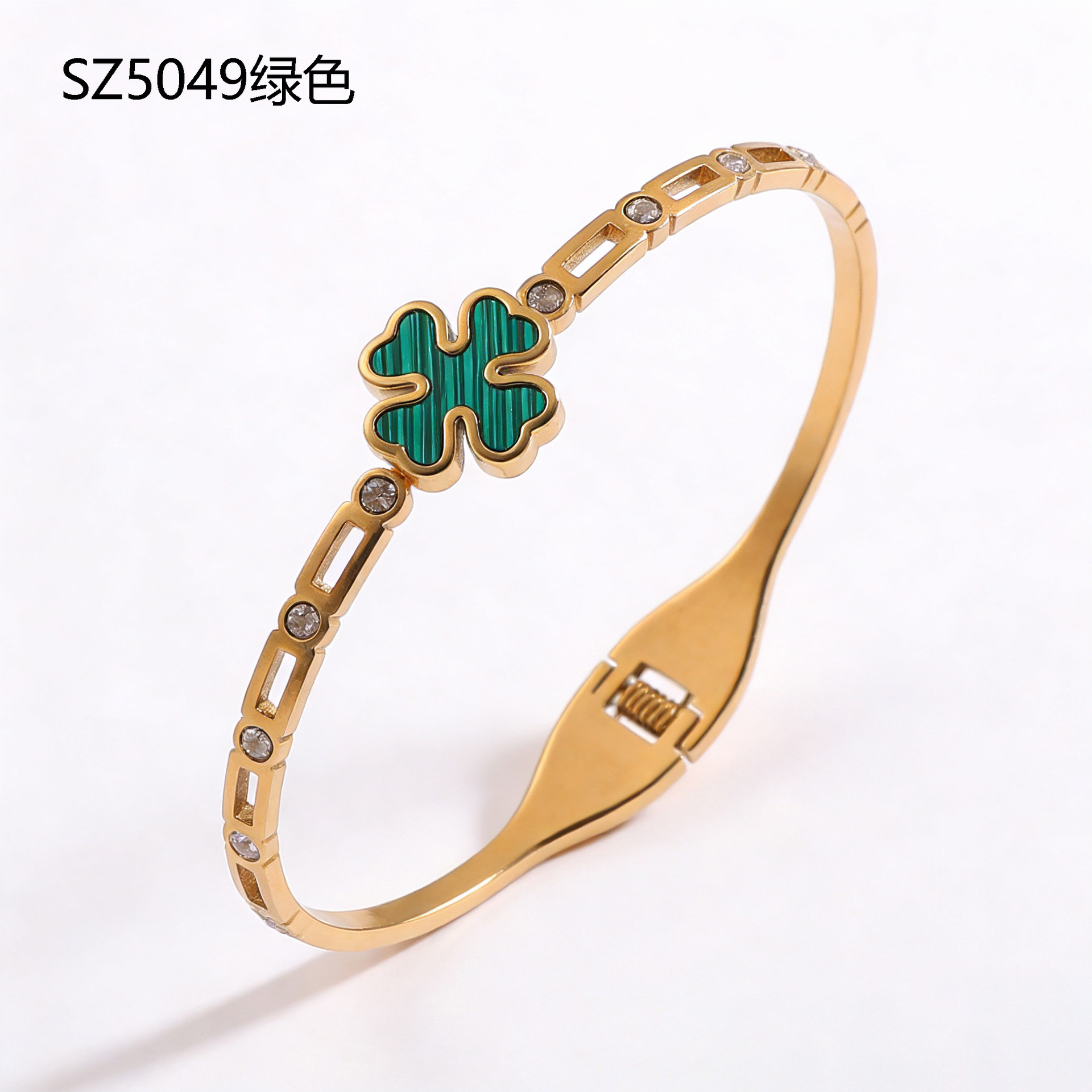 Factory direct supply of stainless steel gold-plated bracelet, red enamel four-leaf clover series diamond-encrusted hollow titanium steel bracelet jewelry detail image 14