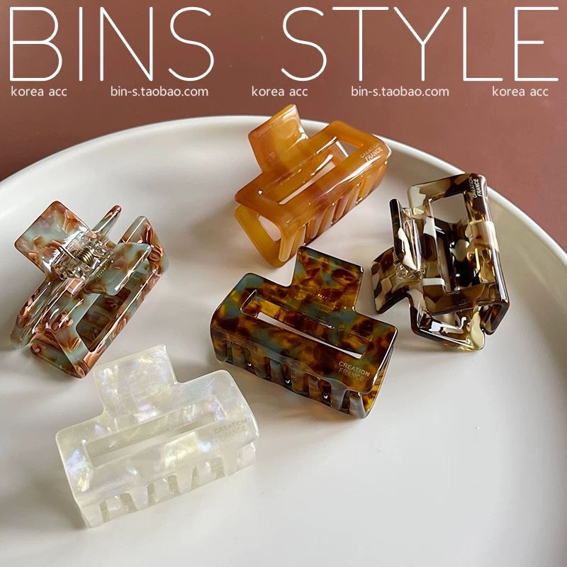 Korean imported chic French simple and casual style small square brown ink-wash tortoiseshell hair gripper half hair clip hair accessory hair clip gripper details Picture