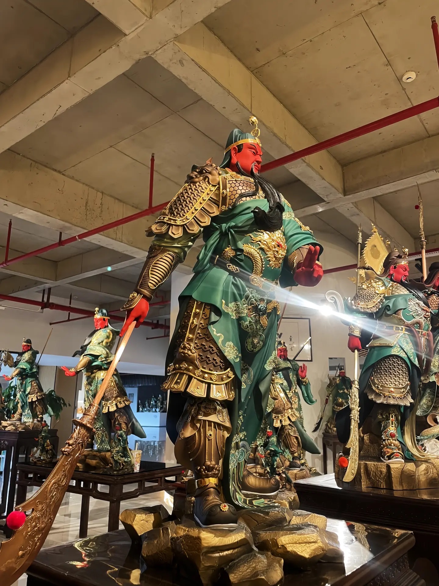 义乌普觉佛教工艺品厂 
关二爷 关公 佛像关公像细节图