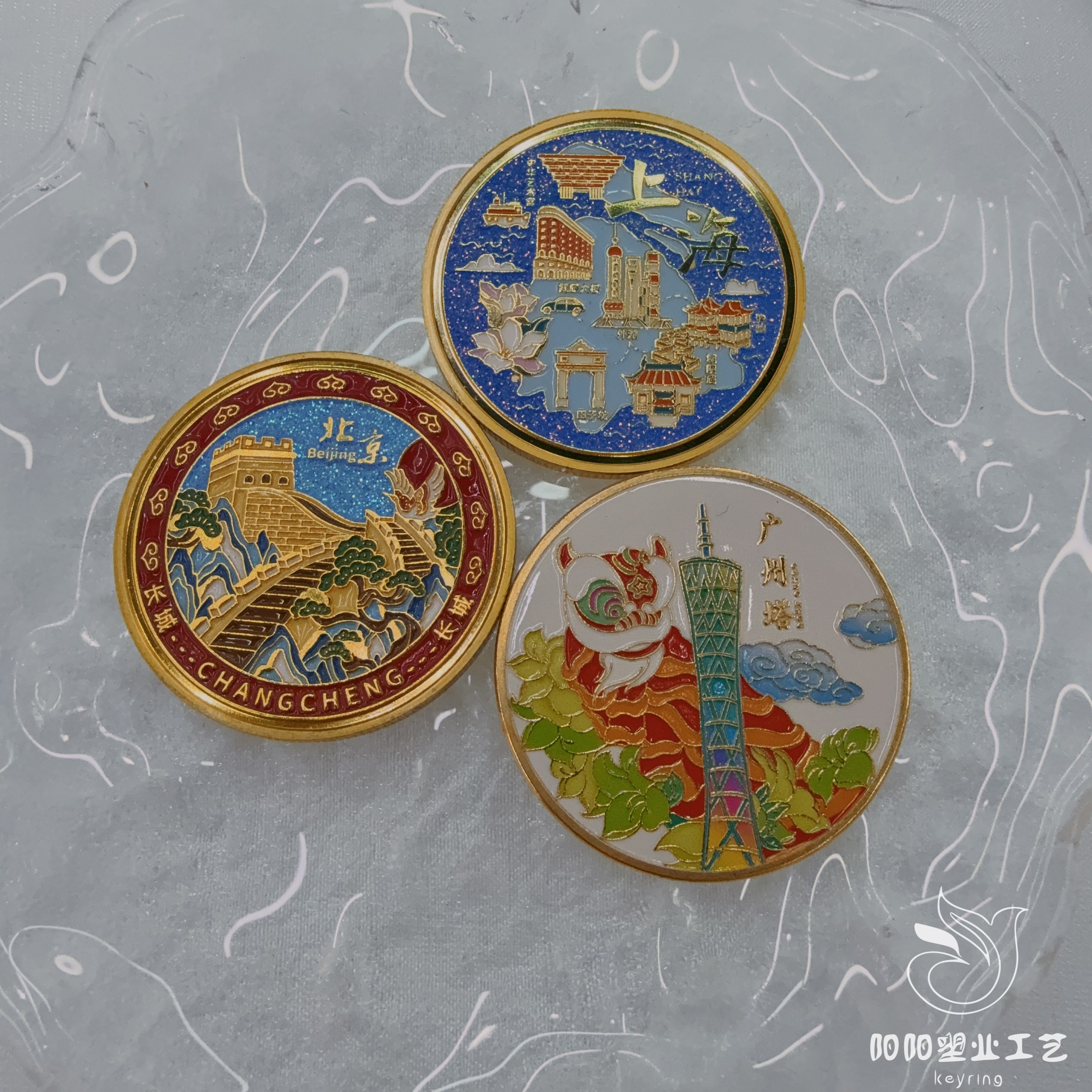 Customized scenic area commemorative gold coins, metal commemorative gold coins, company anniversary celebration customized lacquer-painted metal relief commemorative souvenirs, creative souvenirs, government conference gifts, business souvenirs Item Picture