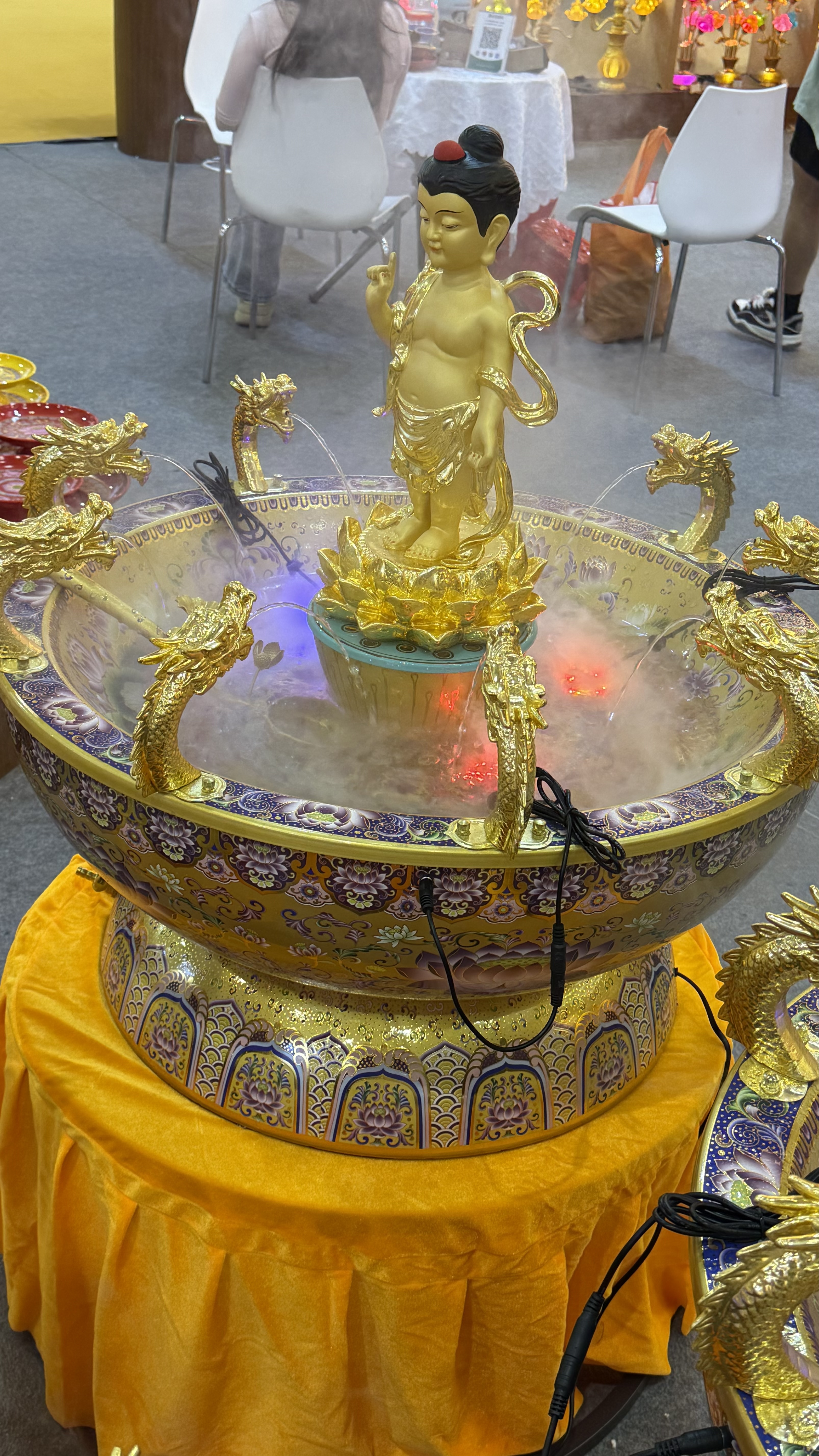 九龙吐水浴佛盆，材质：纯铜 合金  汉白玉 玻璃钢 均可定制
尺寸：盆直径60cm 75cm 85cm 108cm佛具用详情图2
