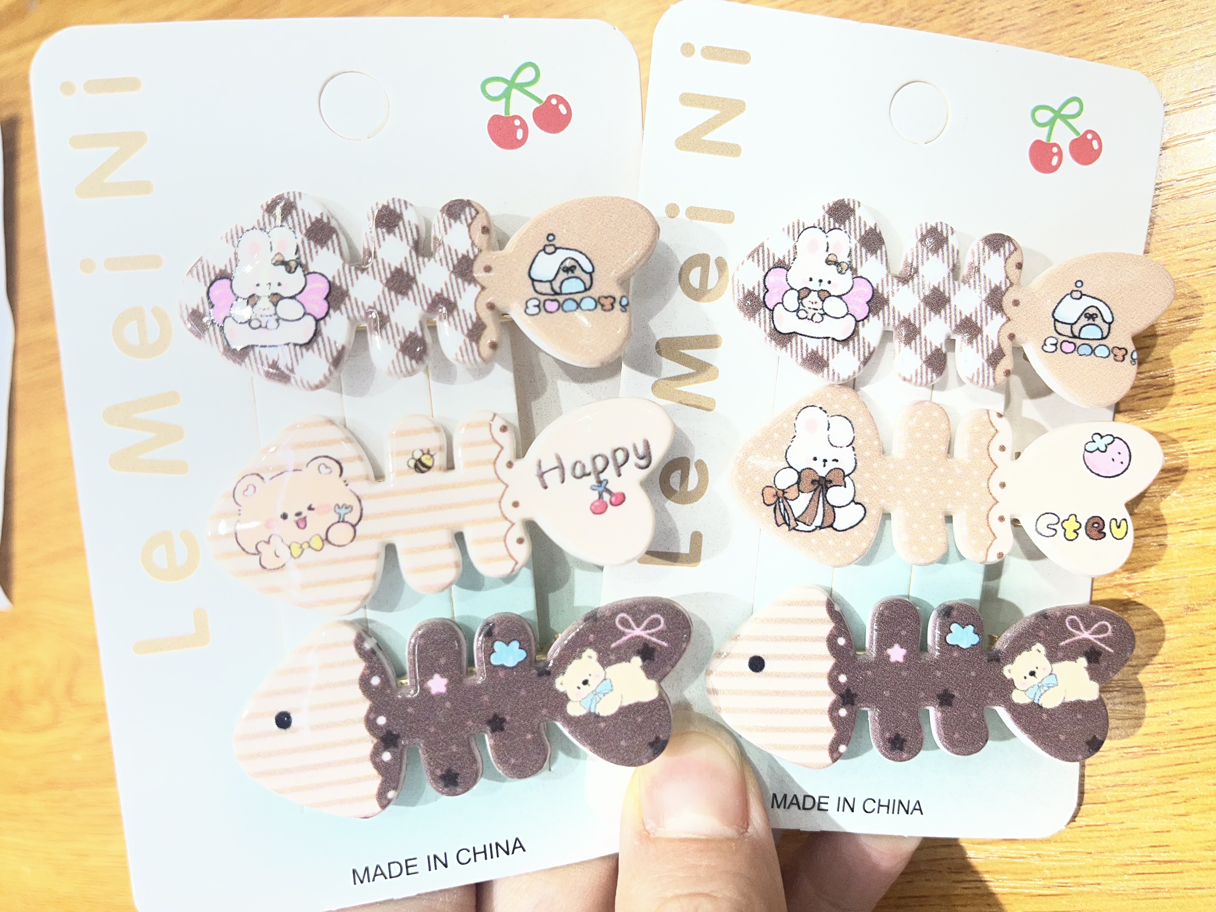 Children's hairpin details Picture
