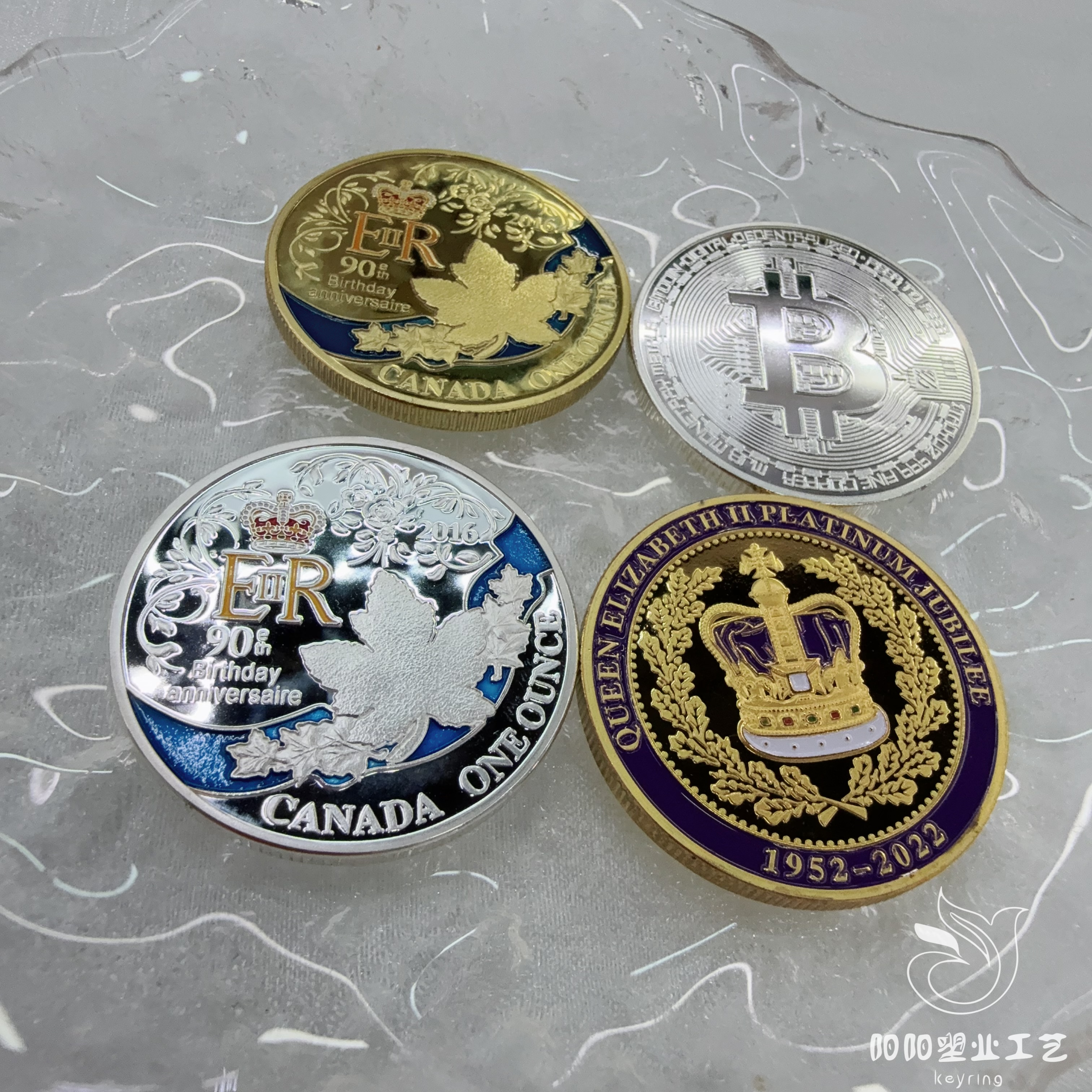 Customized cultural and creative museum badges, gold and silver coins, enterprise anniversary souvenirs, commemorative coins, travel commemorative cards, German travel souvenirs, World Cup Application Scenario