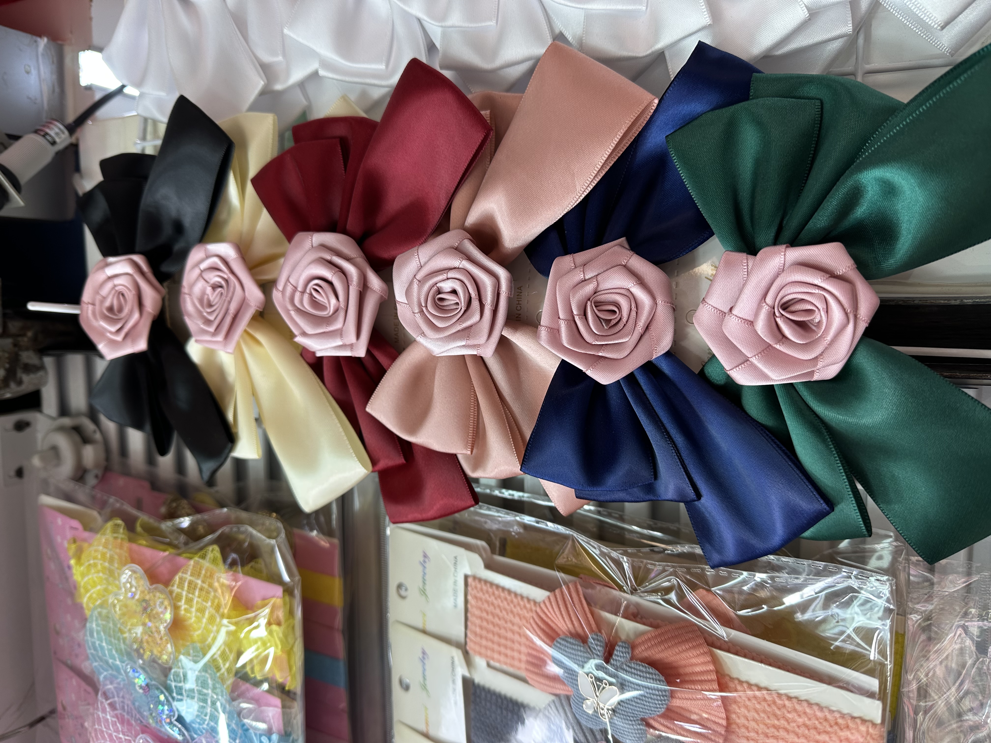 皮筋➕蝴蝶结🎀2400个起订，品种齐全，来样定做各种款式时尚设计方案领结暴款流行时尚潮流韩版时尚潮流休闲