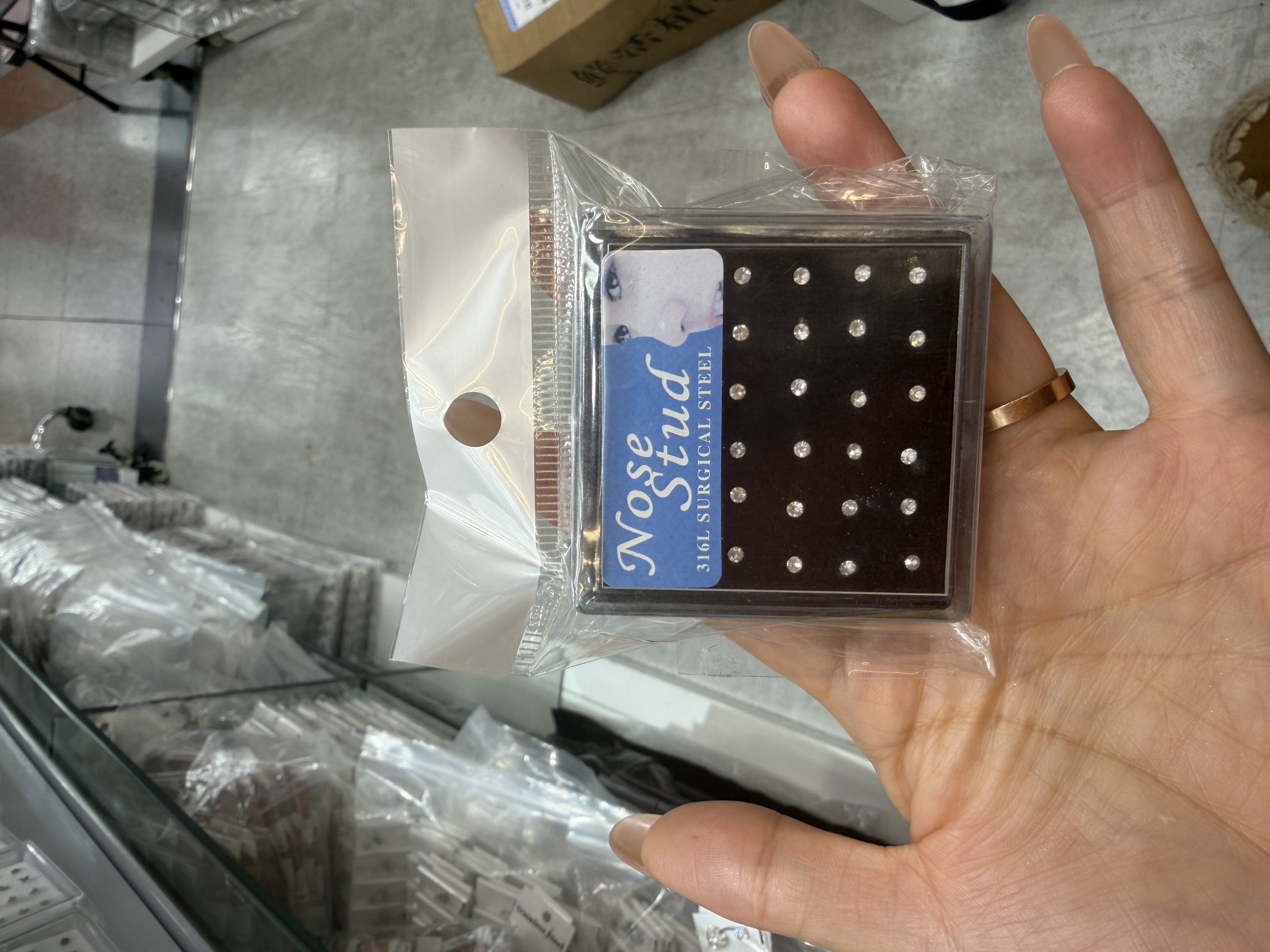 四爪耳钉饰品打耳洞耳夹女简约时尚小众设计