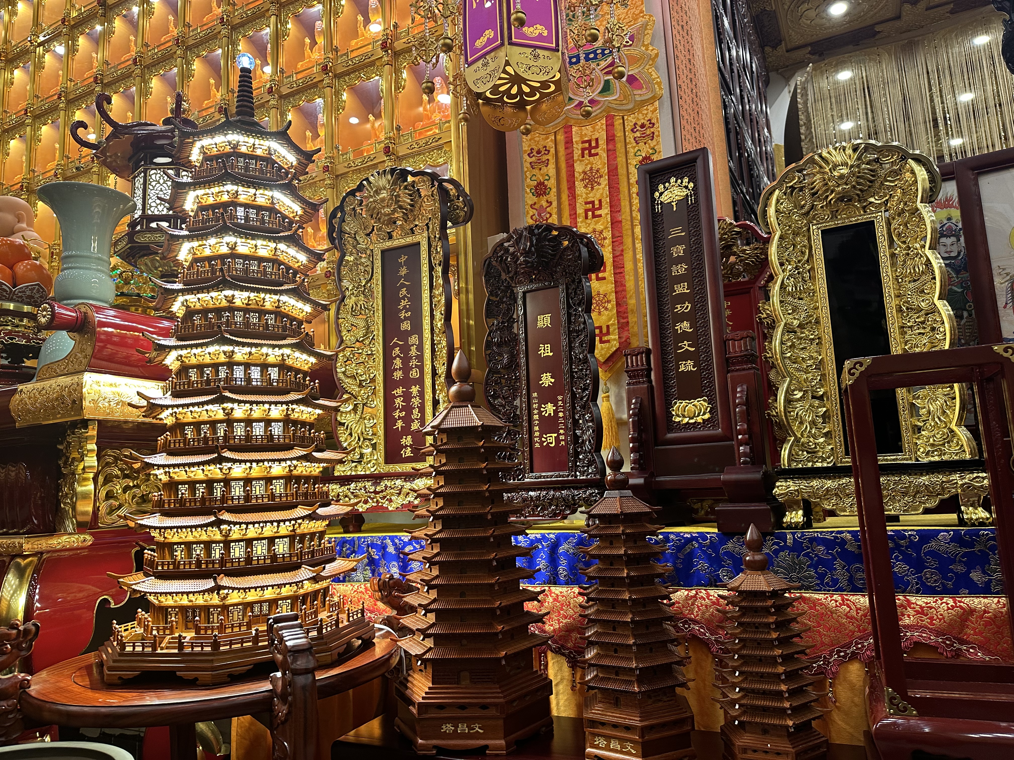 陶瓷佛像大佛像佛教文物妈祖神像佛牌家居摆件供奉装饰工艺品详情图8