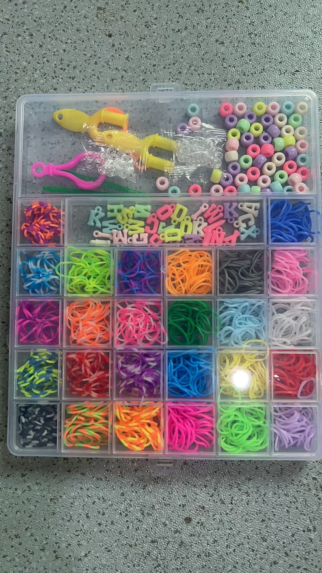 26/28/29格DIY皮筋+串珠，儿童益智玩具动手动脑创意编织，外贸电商热销详情图3