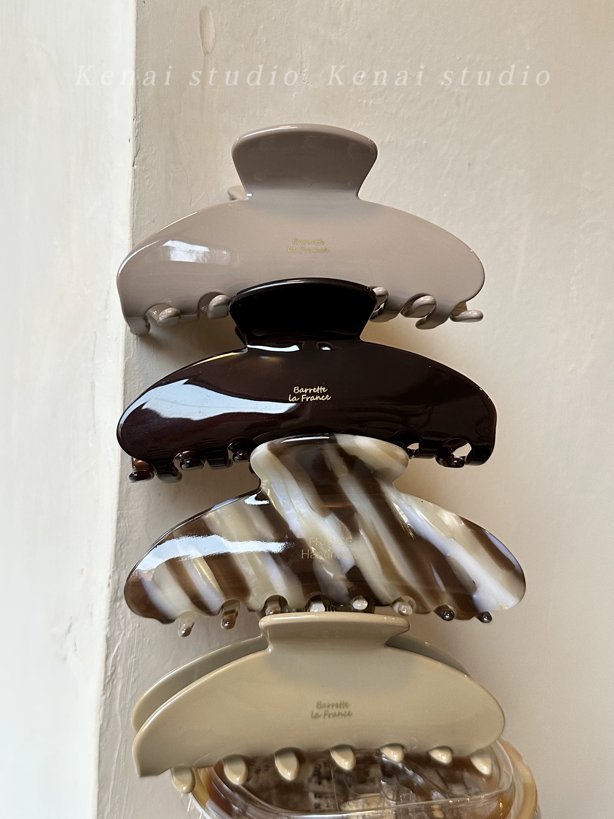 Korean FRANCE chocolate milk tea-colored acetate gripper, Maillard French large shark gripper, hair accessory, women's hair clip, hair accessory gripper