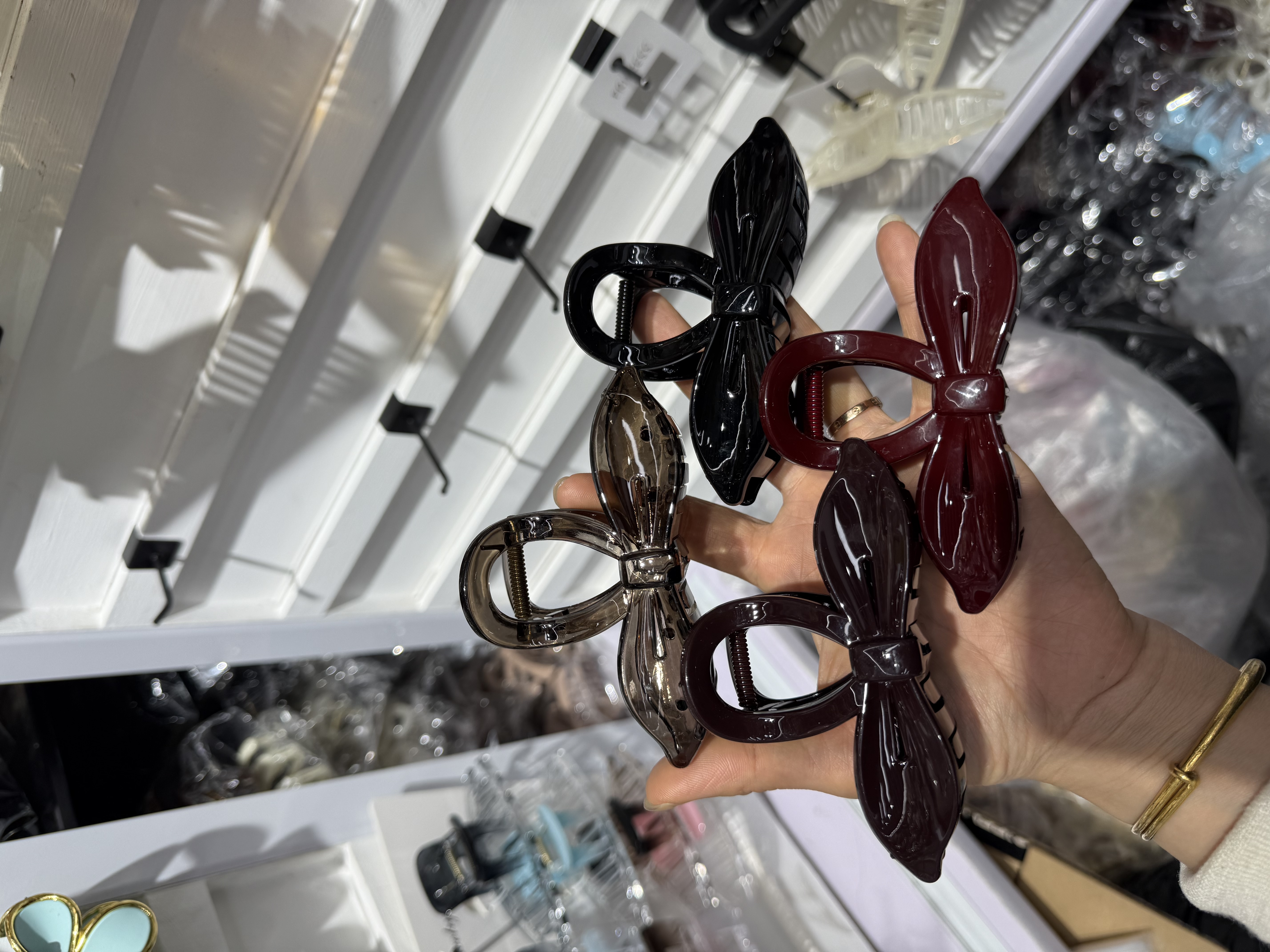 Mid-sized Korean-style grappling clips for women with a high-end feel 2026 new bow clip hairpin at the back of the head, elegant and stylish hair accessory... Hairpin