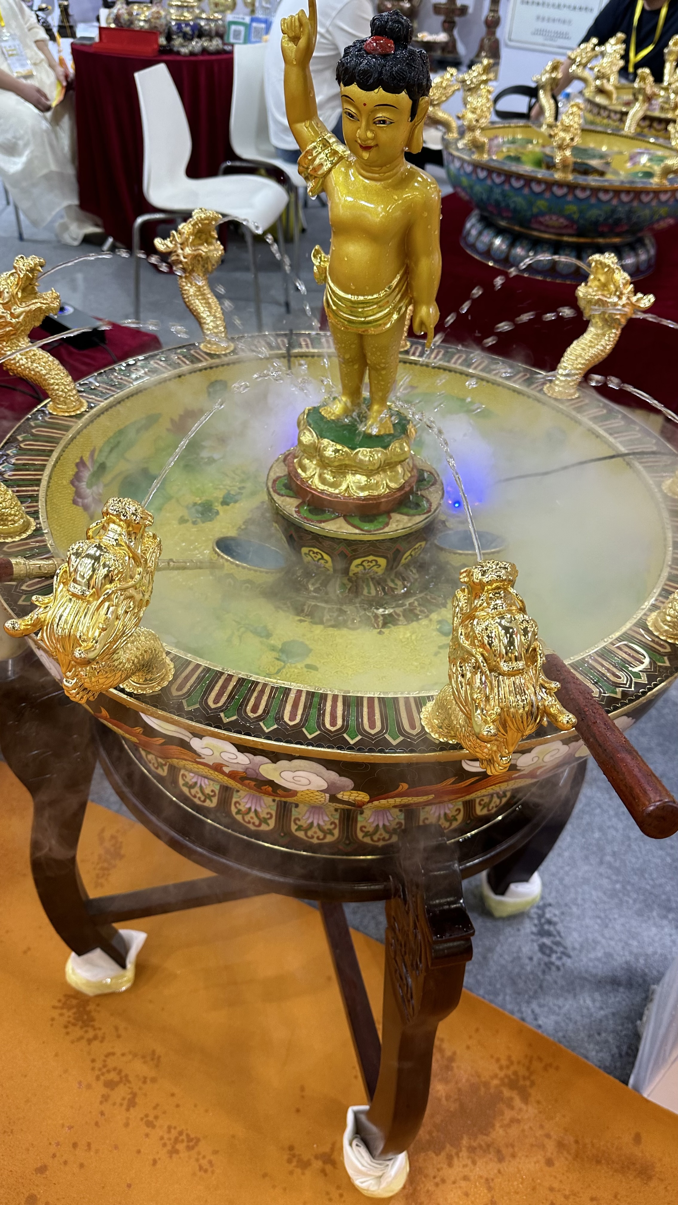 九龙吐水浴佛盆，材质：纯铜 合金  汉白玉 玻璃钢 均可定制
尺寸：盆直径60cm 75cm 85cm 108cm佛具用详情图11