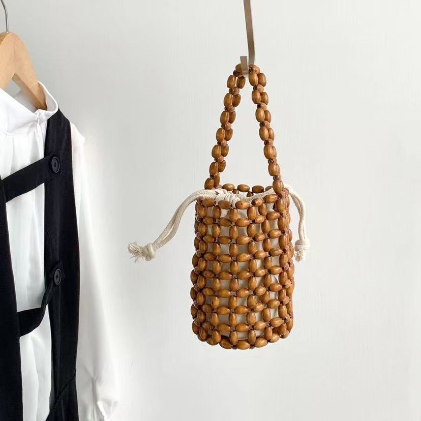Handmade beaded bag, special wooden bag, bucket bag, fashionable and versatile new style, 2026 wooden beaded women's bag Item Picture