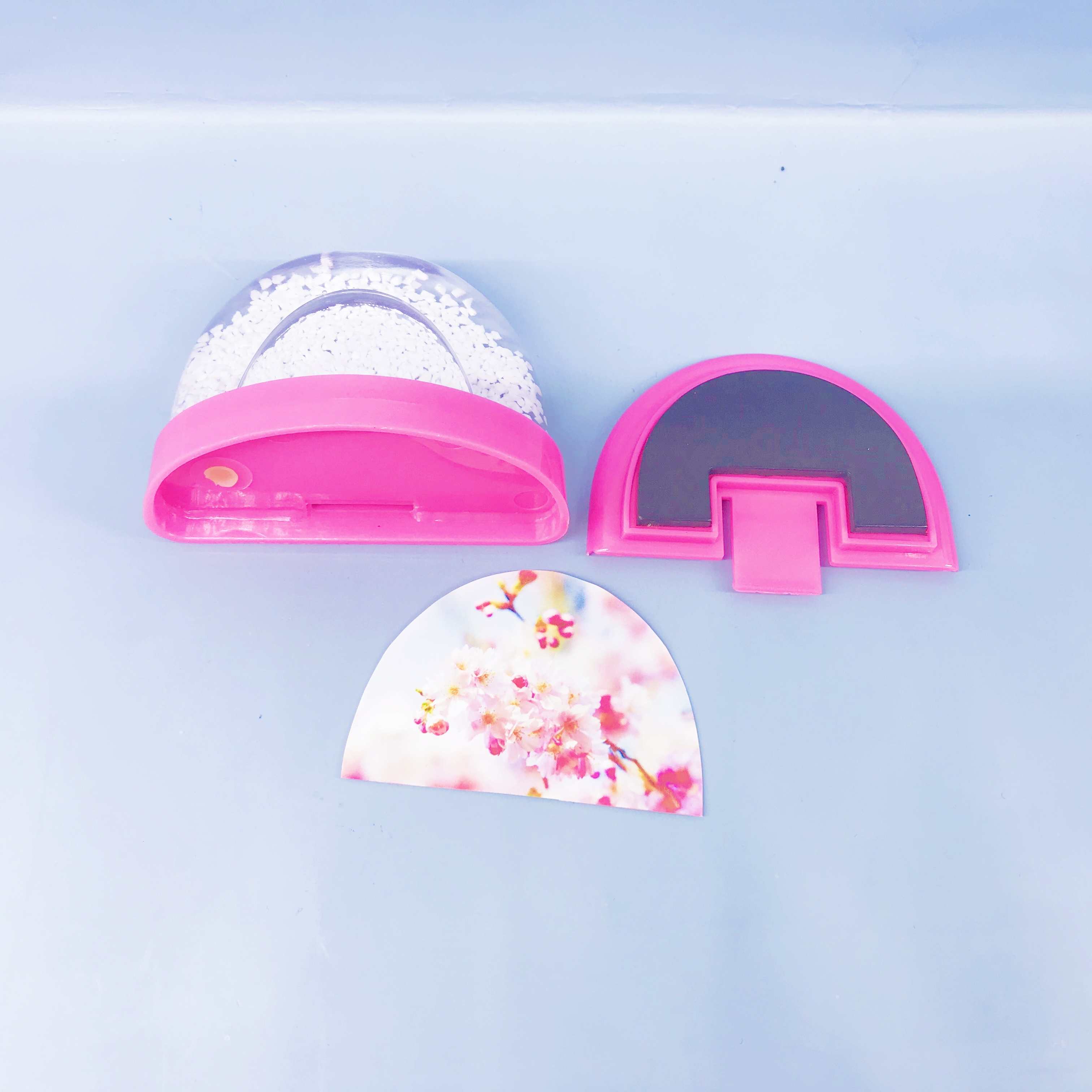 源头厂家欧式定制半圆形亚克力冰箱贴液体相片闪粉带磁铁冰箱贴详情图2