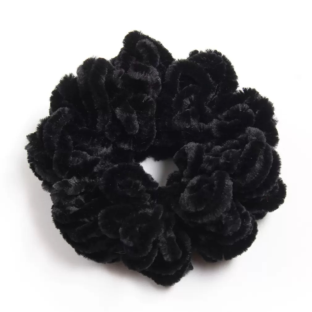 The spring and autumn style of the Mahua Muslim small hair band is a popular female ethnic woolen knitted hair accessory, the large intestine band Item Picture