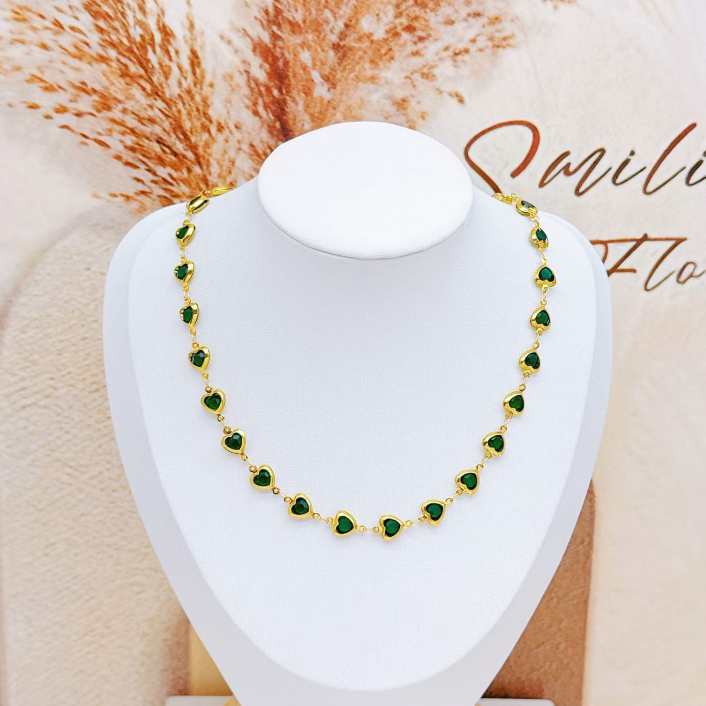 不锈钢翡翠观音八宝罗盘玉吊坠