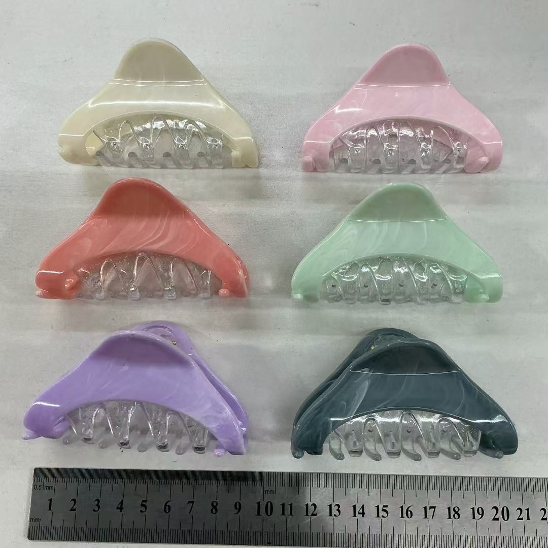 亚克力成人发夹抓夹发饰可爱发夹粉色卡通造型多巴胺发夹外贸可定制产品图