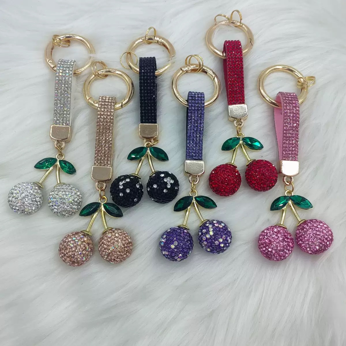 时尚流行仿正立体小樱桃汽车钥匙扣镶钻钥匙扣包包挂件