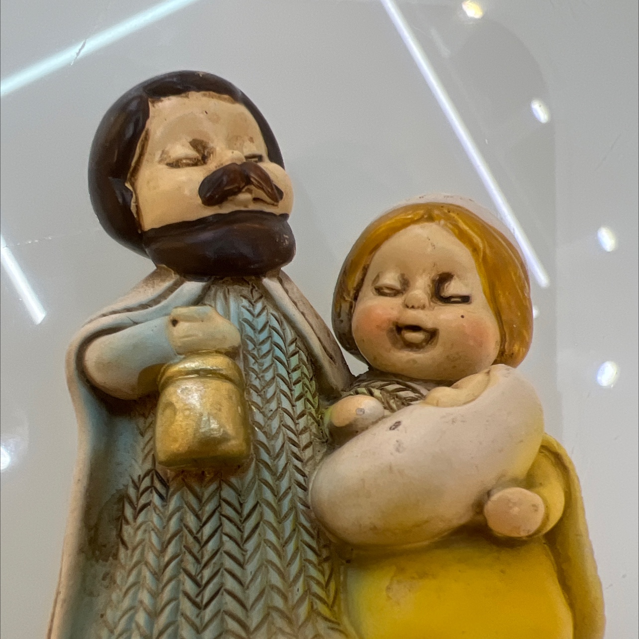 Christmas religious product ornaments, fridge magnets and figure products. Elements such as the Virgin Mary Jesus, angels, and cartoon pattern designs can be customized for various specifications of products, including figurines, small ornaments, and blind box custom event ornaments