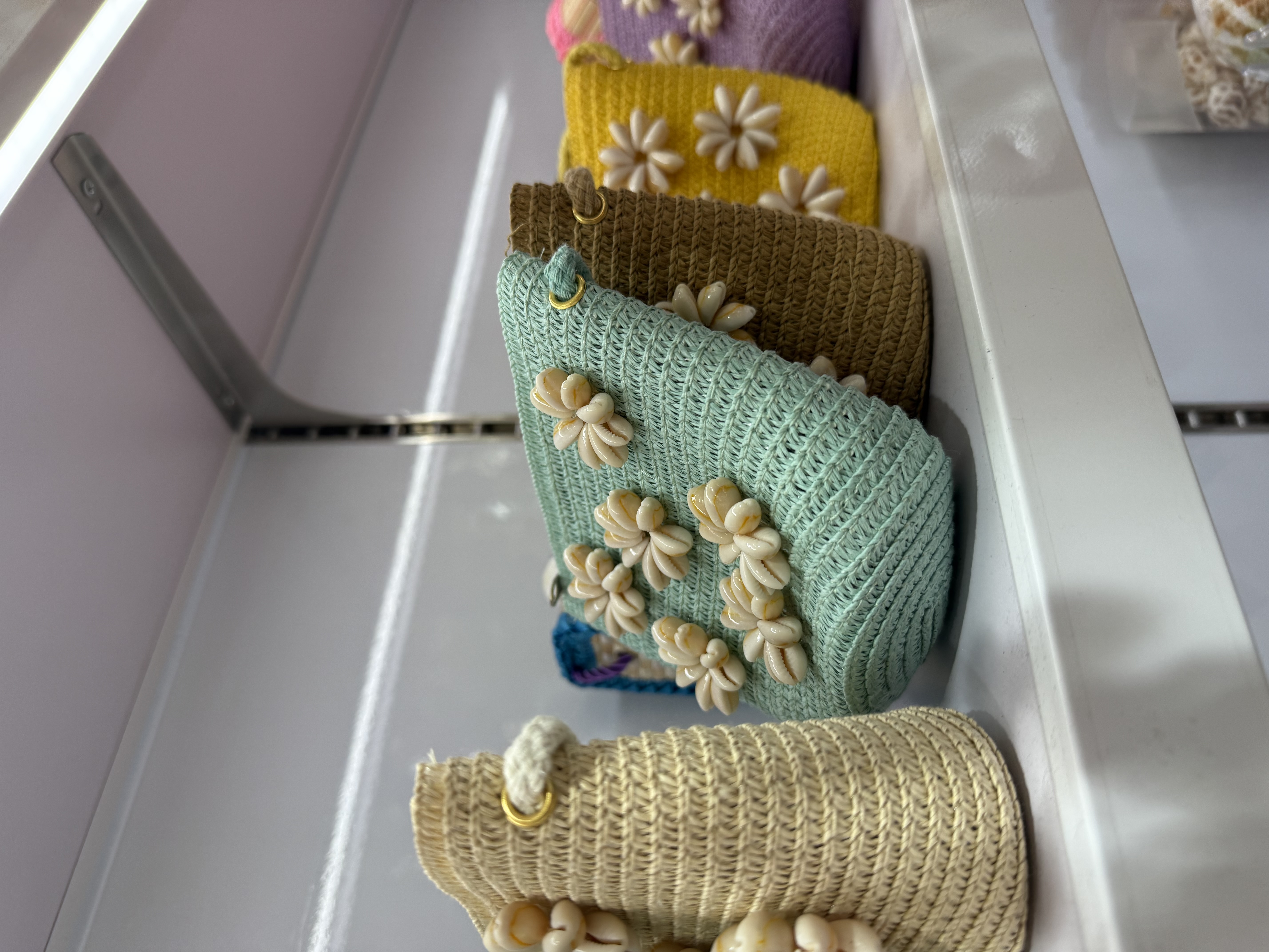 Shell and conch shell piece jewelry accessories, conch jewelry accessories, shell and conch conch jewelry accessories details Picture