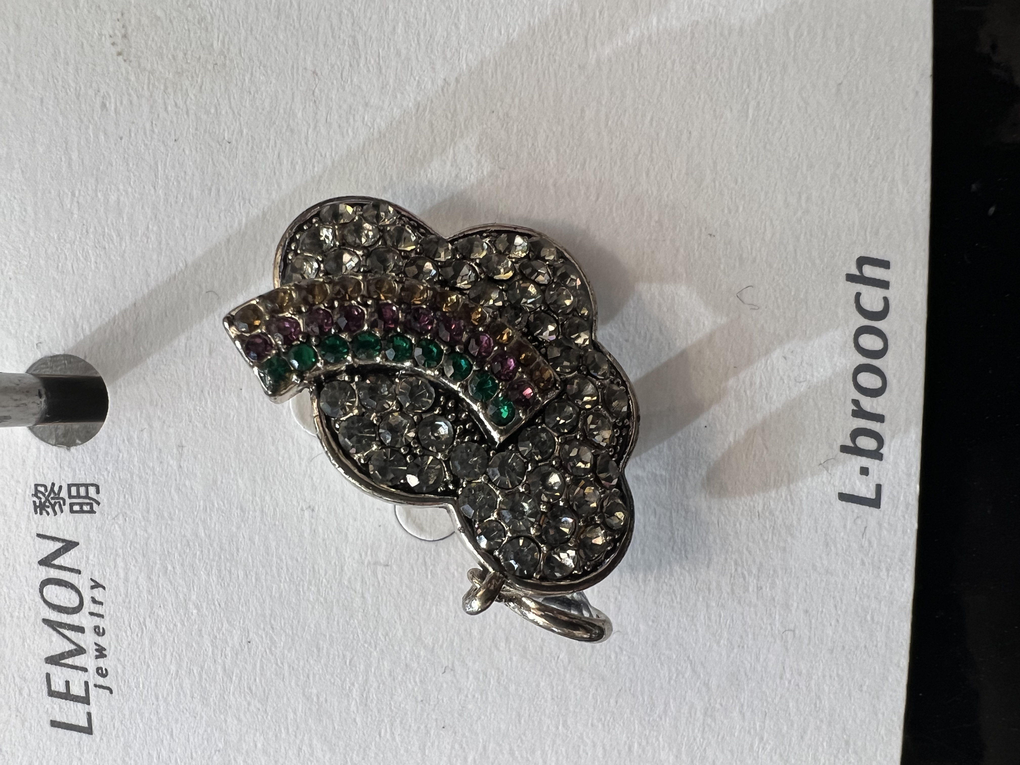 胸针胸针女士收腰时尚白云胸针合金胸针花朵胸针