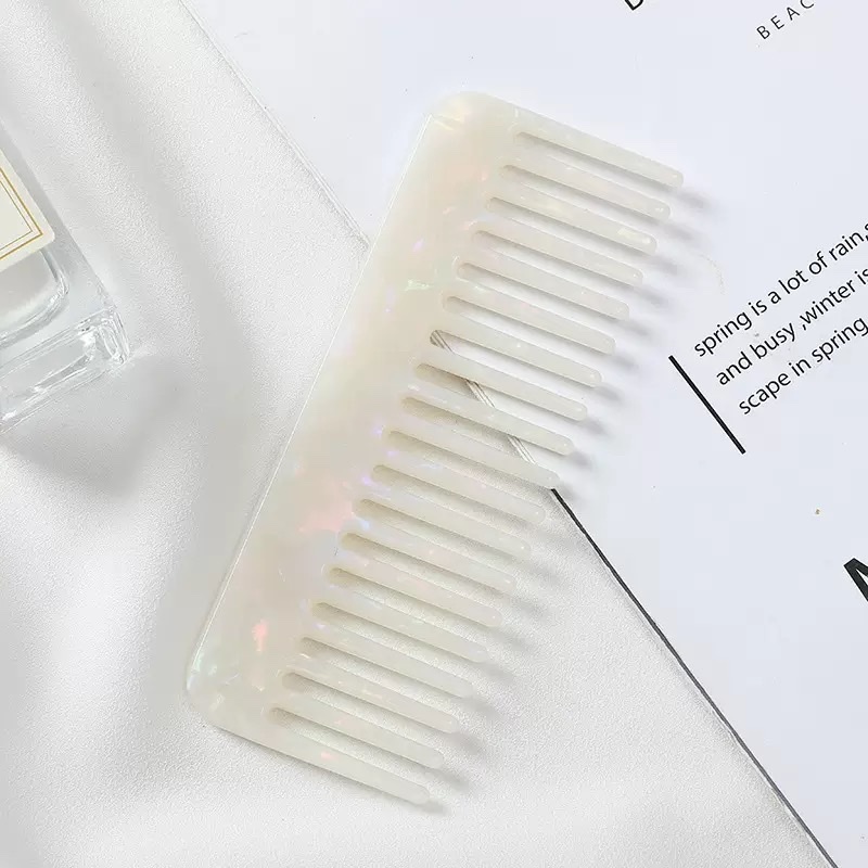 Yiwu factory direct sales of high-end anti-static acrylic sheet combs, popular combs on cross-border e-commerce detail image 5