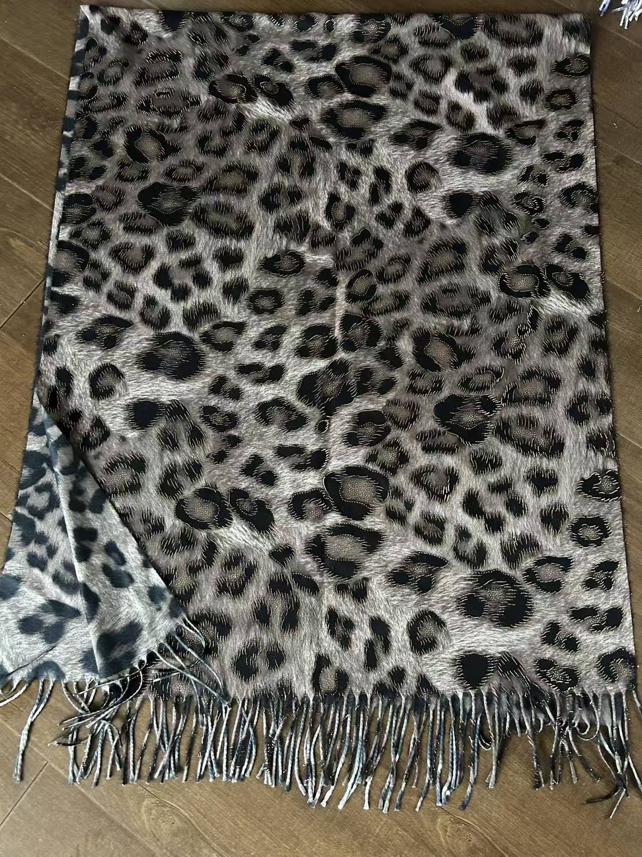  New hot sale Cashmere 2side Digital print 1side with Gold s