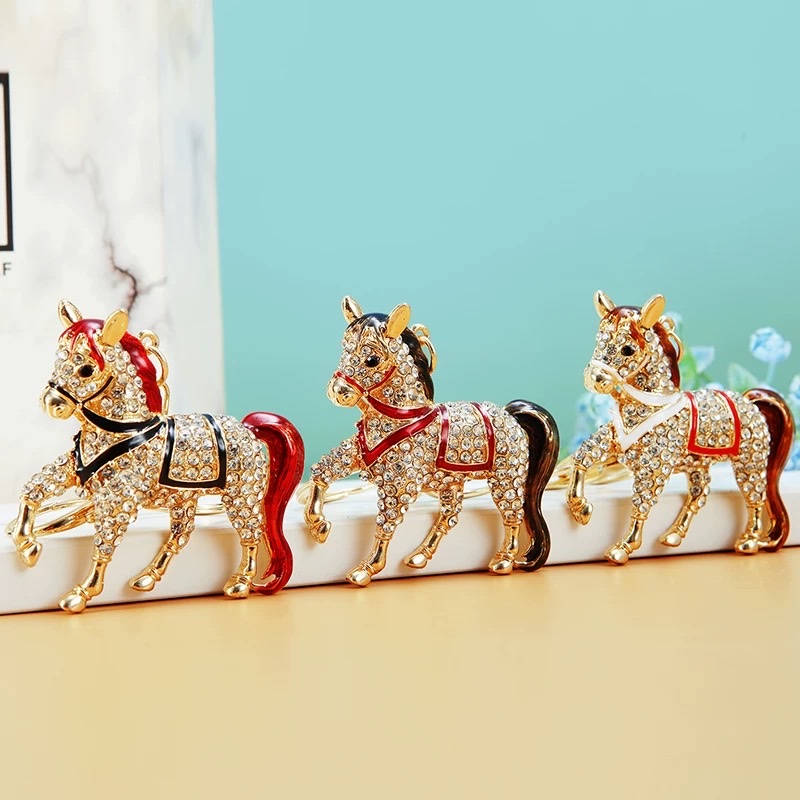 New creative diamond-encruted zodiac horse car keychain, cute girl bag pendant, exquisite key chain, gift keychain, keychain, keychain, keychain, cartoon keychain pendant, keychain doll pendant, keychain detail image 5
