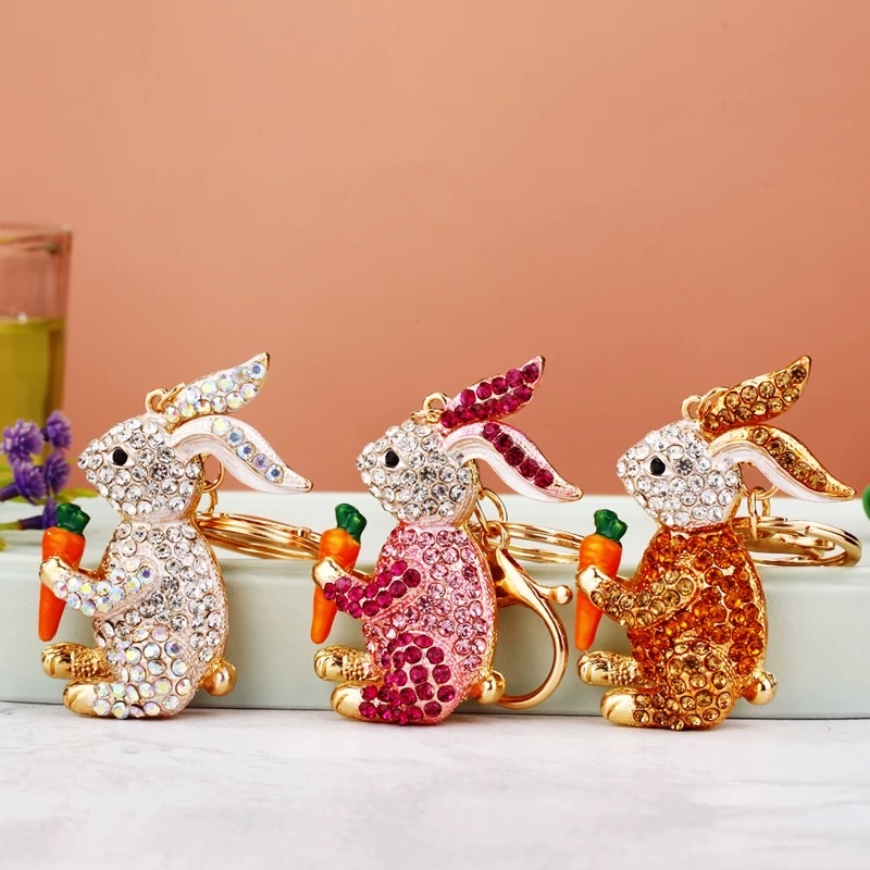 Creative and cute cartoon diamond-encrussed radish rabbit car keychain, exquisite women's bag pendant, key chain accessory Item Picture