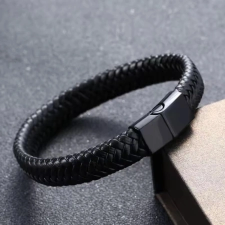 Temu cross-border bestseller men's PU leather bracelet, retro handcrafted magnetic buckle bracelet, black leather bracelet Temu cross-border bestseller men's PU leather bracelet, retro handcrafted magnetic buckle bracelet, black leather bracelet