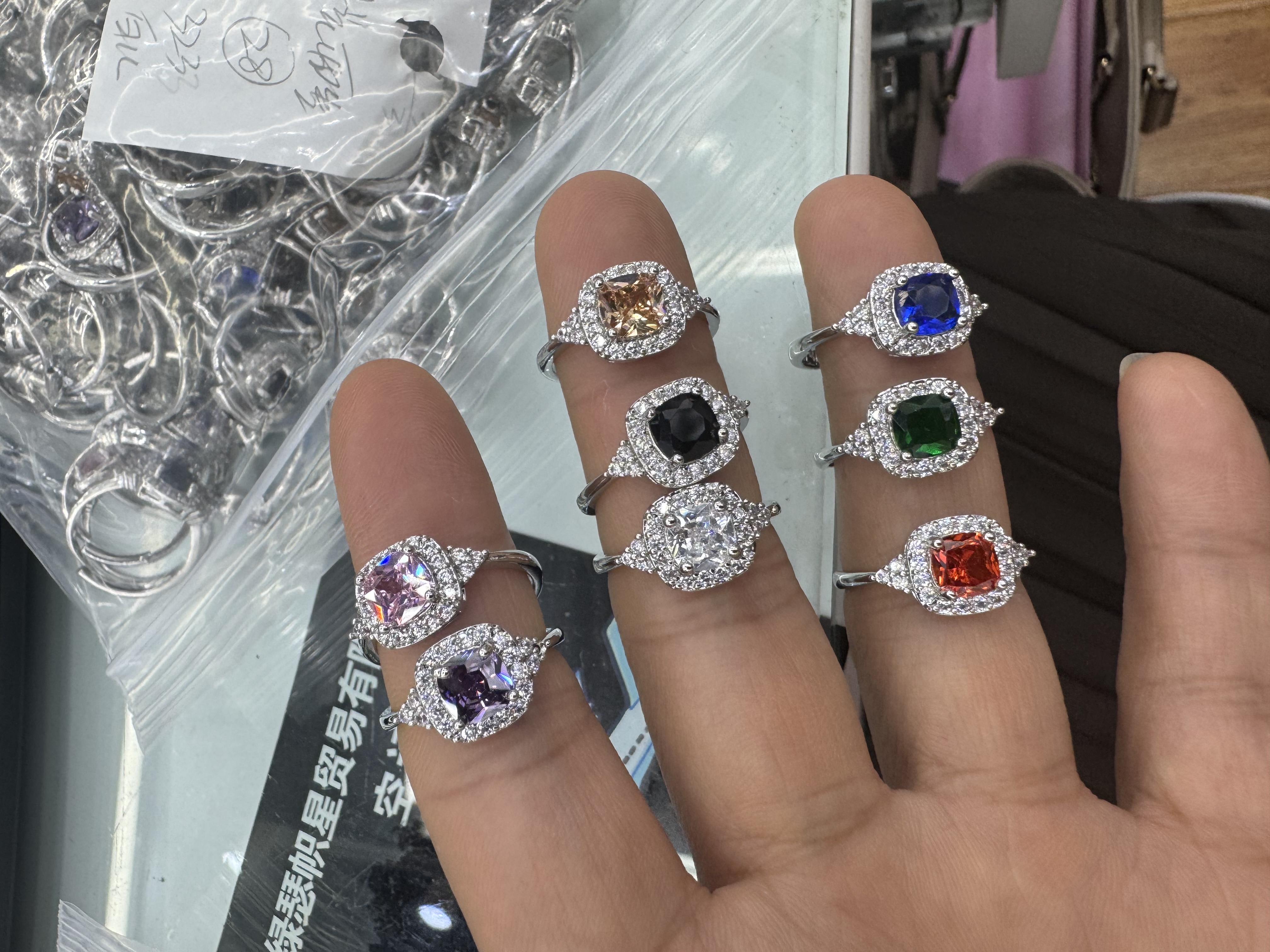 铜微镶莫桑钻银戒指跨境款轻奢设计简约时尚铜微镶戒指戒指莫桑钻银戒指银戒指戒指跨境