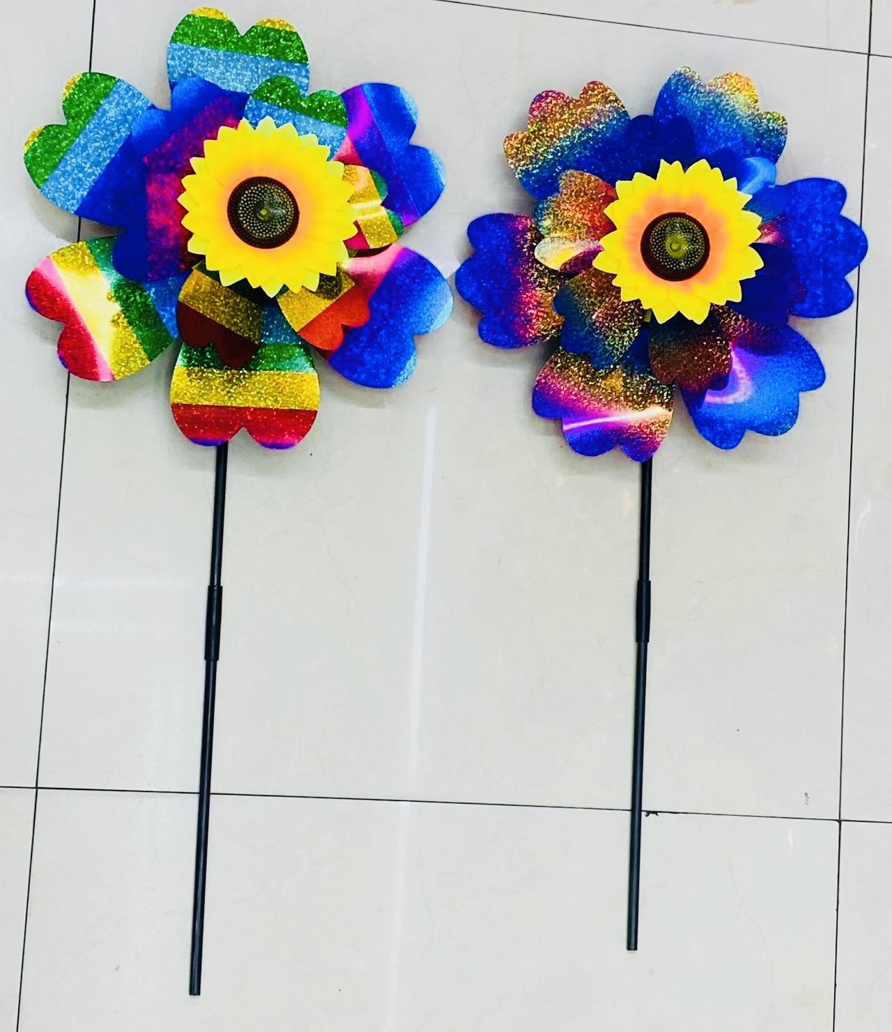 厂家供应各类玩具风车户外活动场地装饰各类广告宣传产品地摊热卖销售各类风车配件风车风车玩具详情图2
