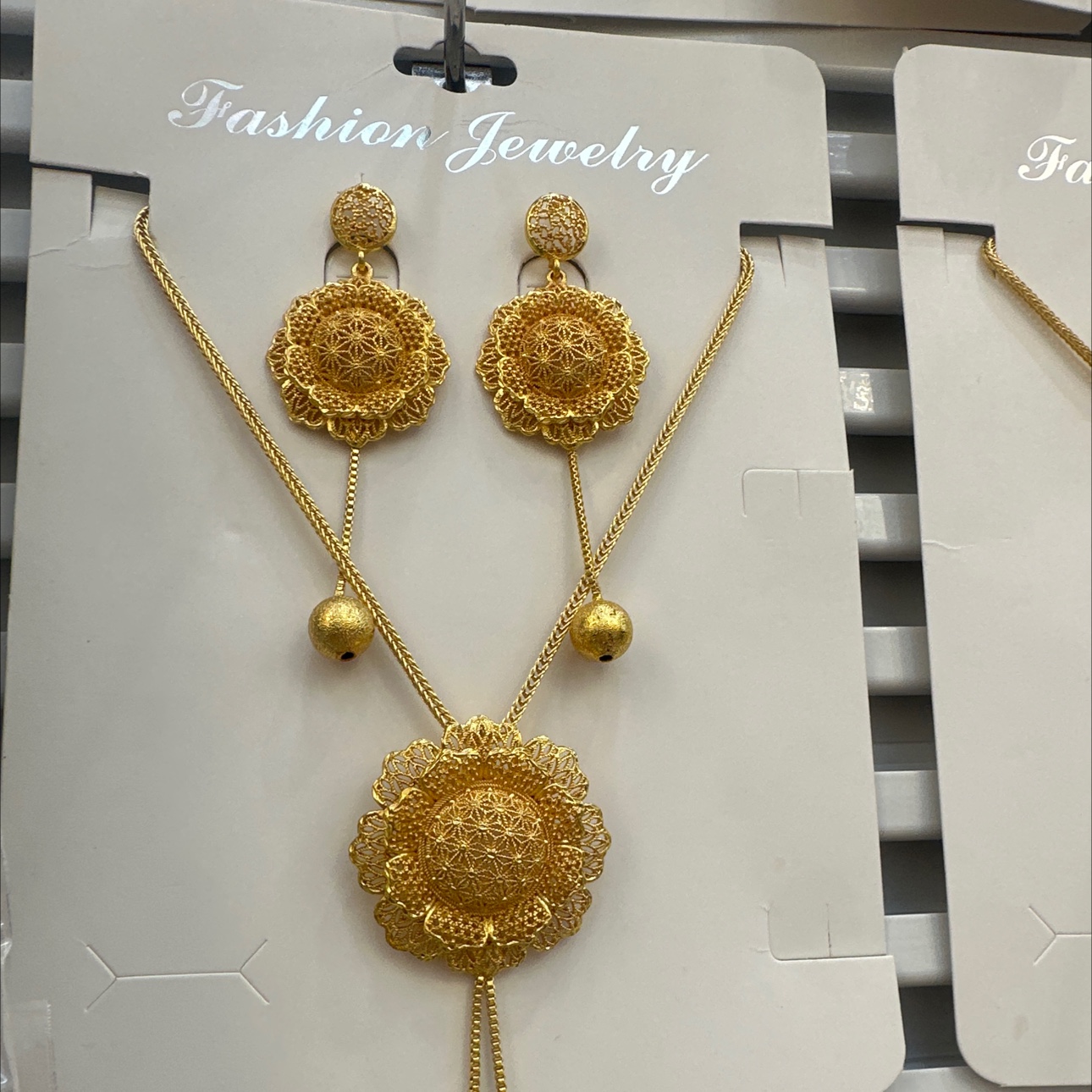 天然石珍珠银饰项链 纯银天然珠链优雅时尚饰品