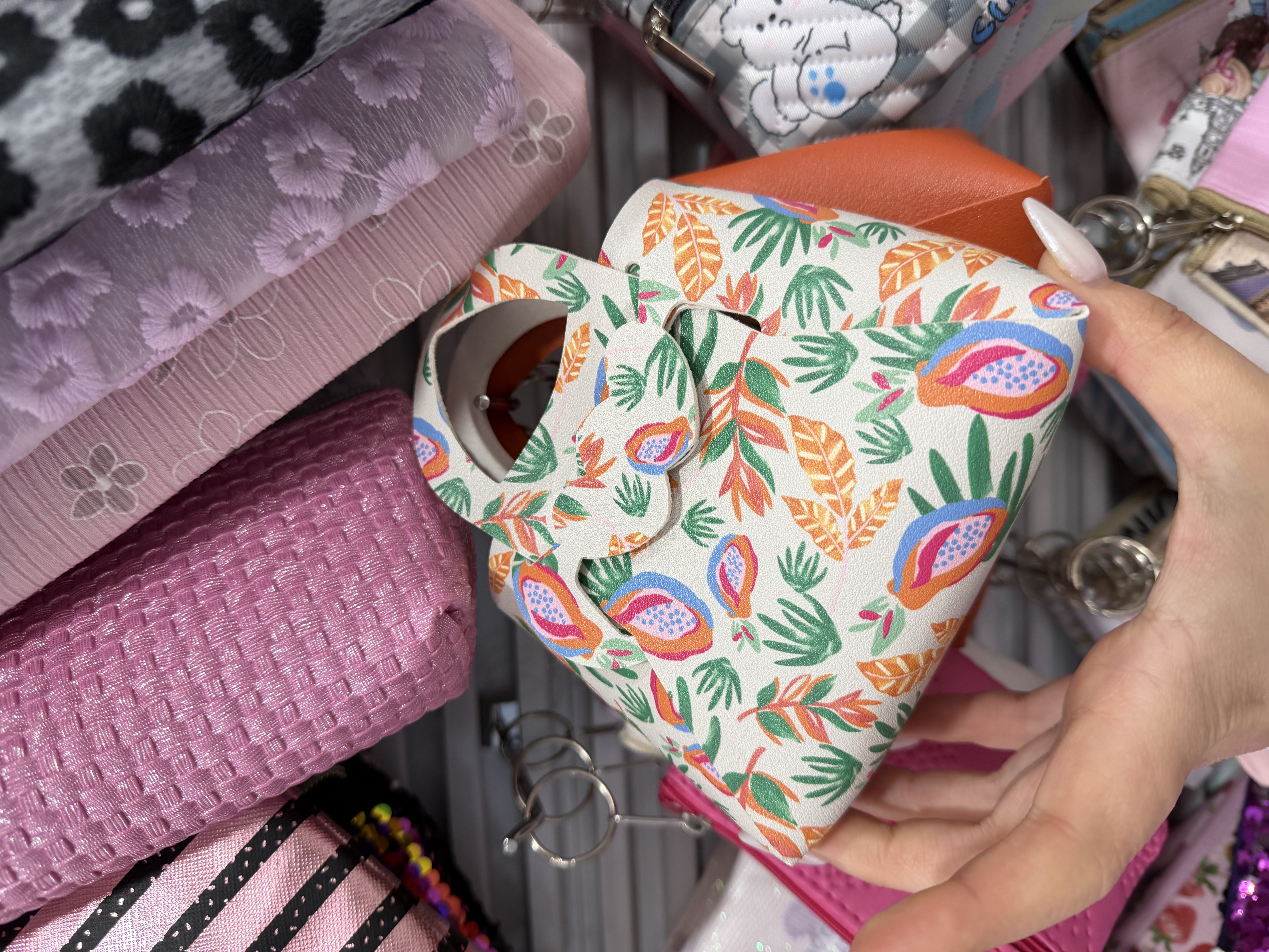 卡通钩织发光钥匙扣公仔挂件180g清新可爱小物随身装饰