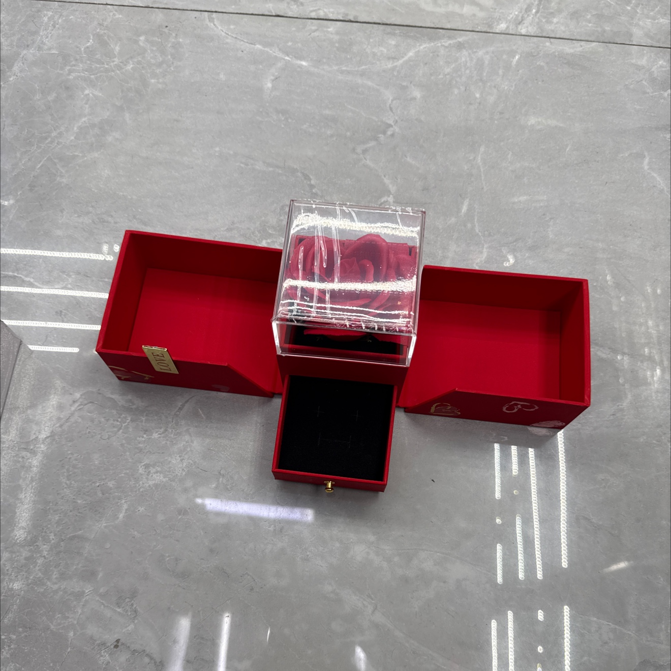 饰品展示架实物图