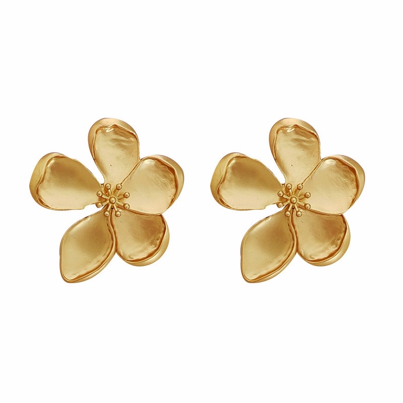 Cross-border new exaggerated large flower retro stud earrings for women, European and American exaggerated and grand large petal design sense fashionable earrings and earrings Item Picture